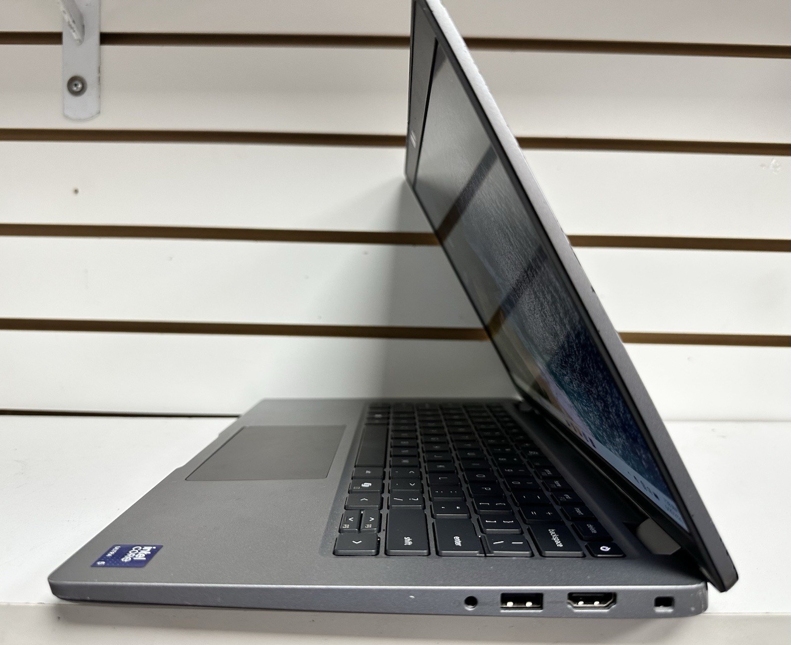 Dell Latitude 5450 Ultra 5 135U 16 GB SSD 256 GB SSD