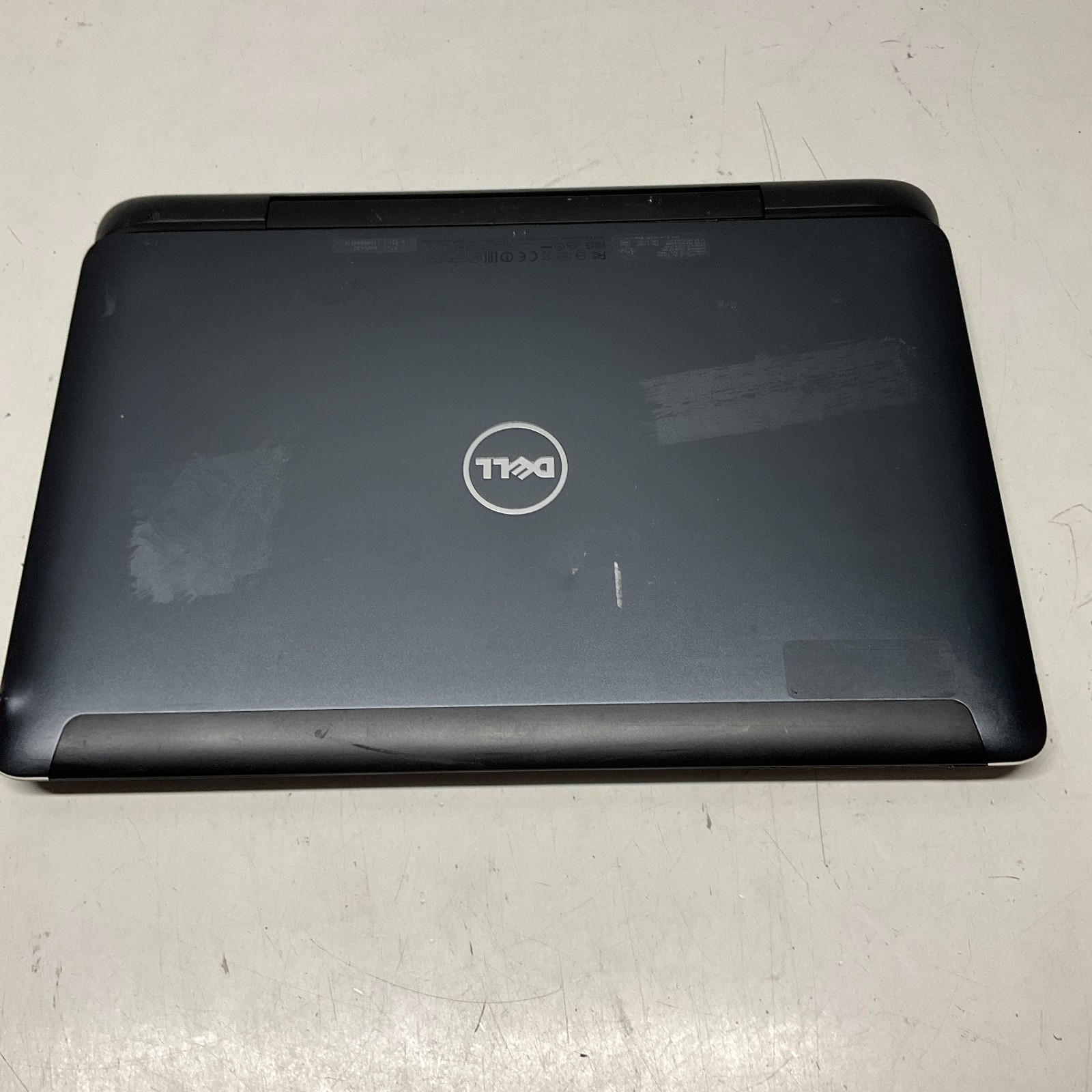 Dell Latitude 7350 TOUCH Core m-5Y71 @ 1.20GHz 8GB RAM 128GB SSD Win 10 BAD BATT