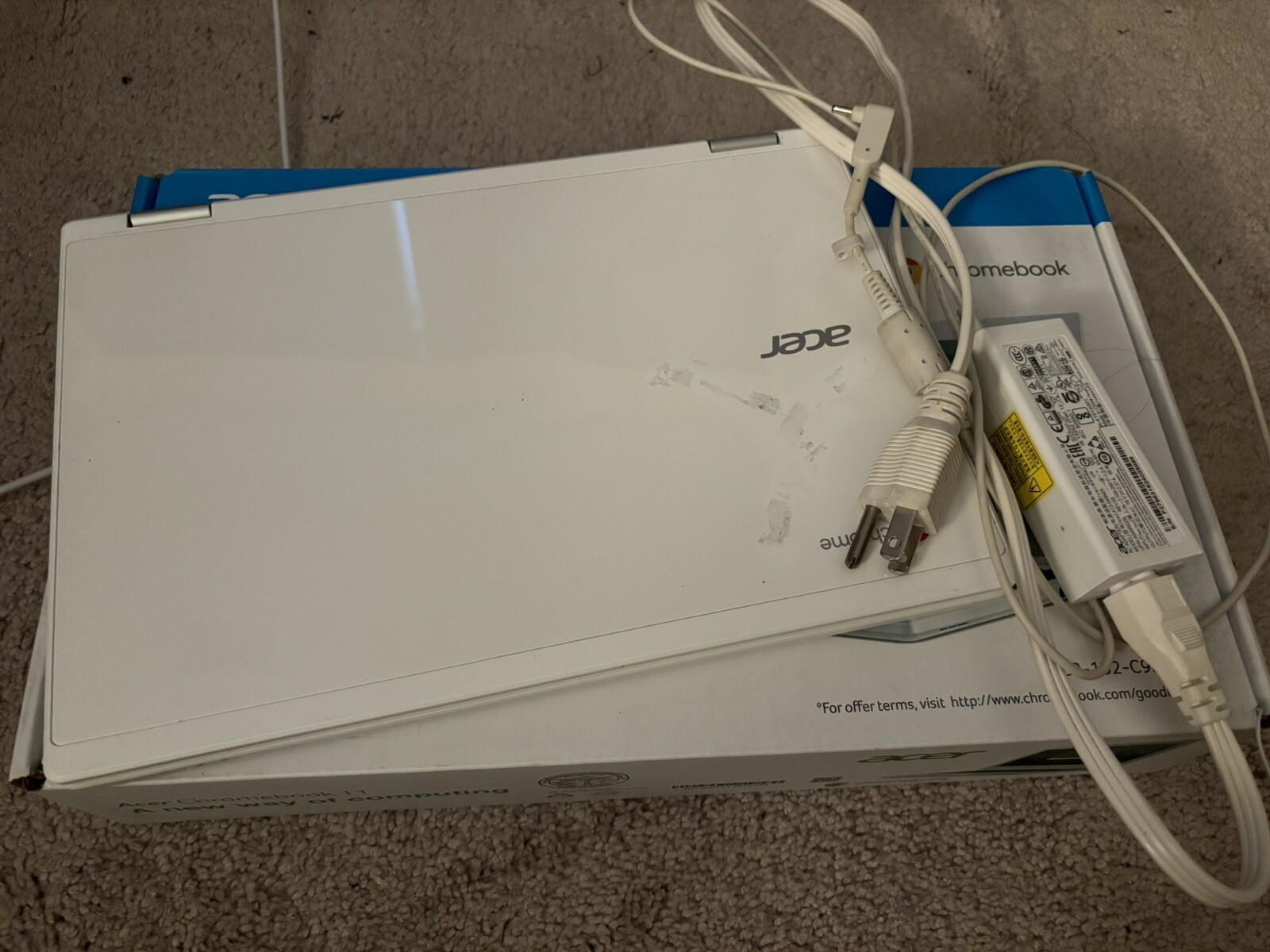 Acer Chromebook 11 CB3-132-C9M7 11.6in. (16GB, Intel Celeron processor, 2gb mem)