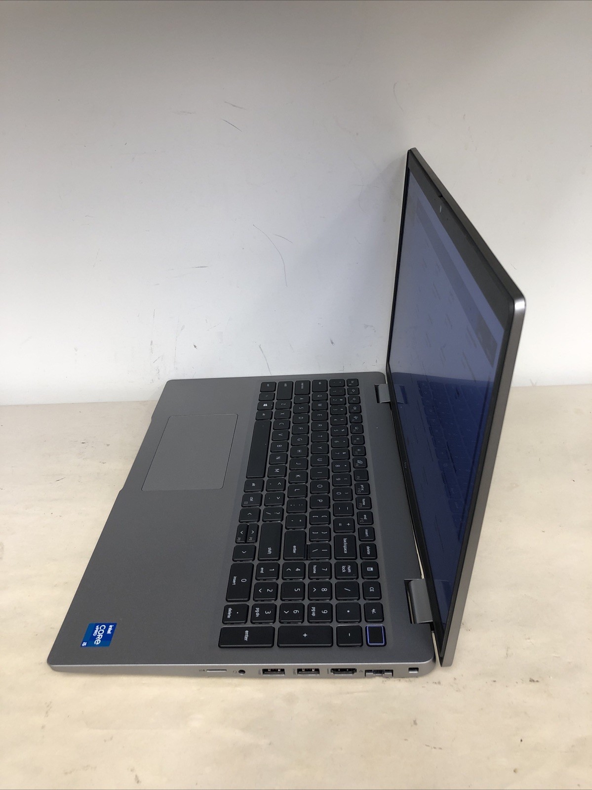 Dell Latitude 5521 i5-11500H 16GB RAM NO SSD