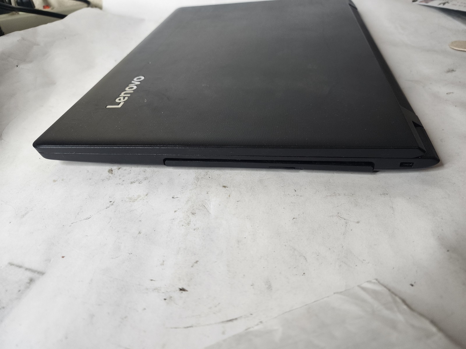 Lenovo IdeaPad 110‑15ISK 15.6″ HD i5-6200U 8GB RAM 1 TB HDD Win10 Home