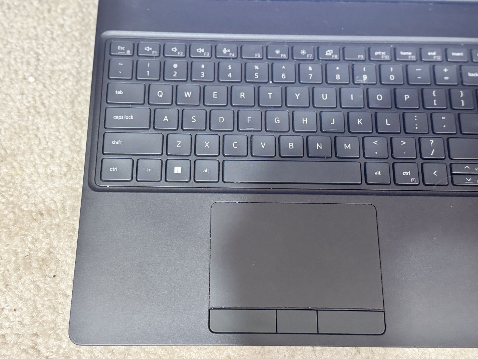 Dell Precision 7560 11th GEN i9-11950H 2.60GHz 16GB 512GB SSD Win Pro 11 Laptop