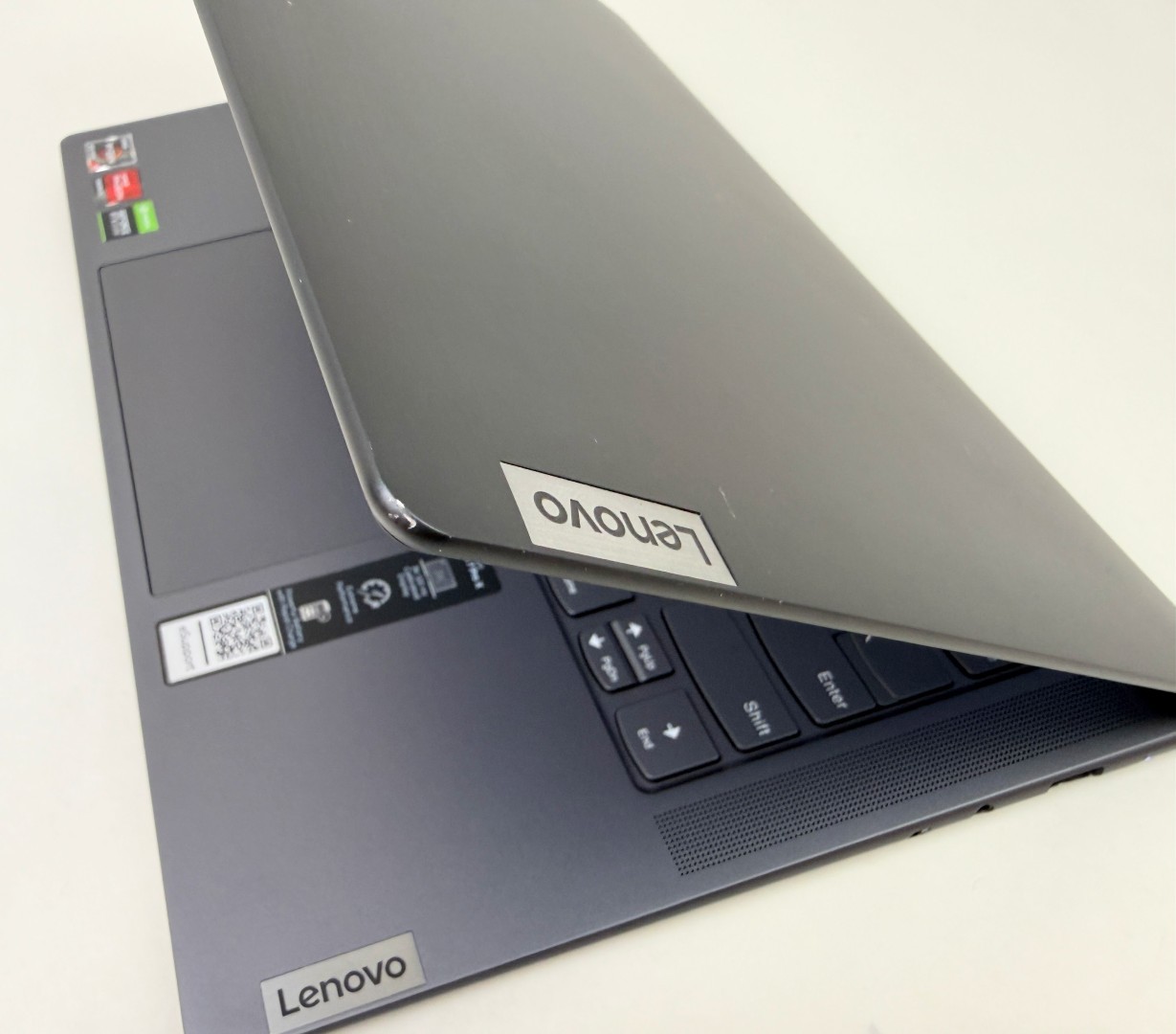Lenovo Slim 7 ProX 14.5″ 3K Touch Ryzen 9 6900HS 32GB 1TB RTX 3050 W11H – Read