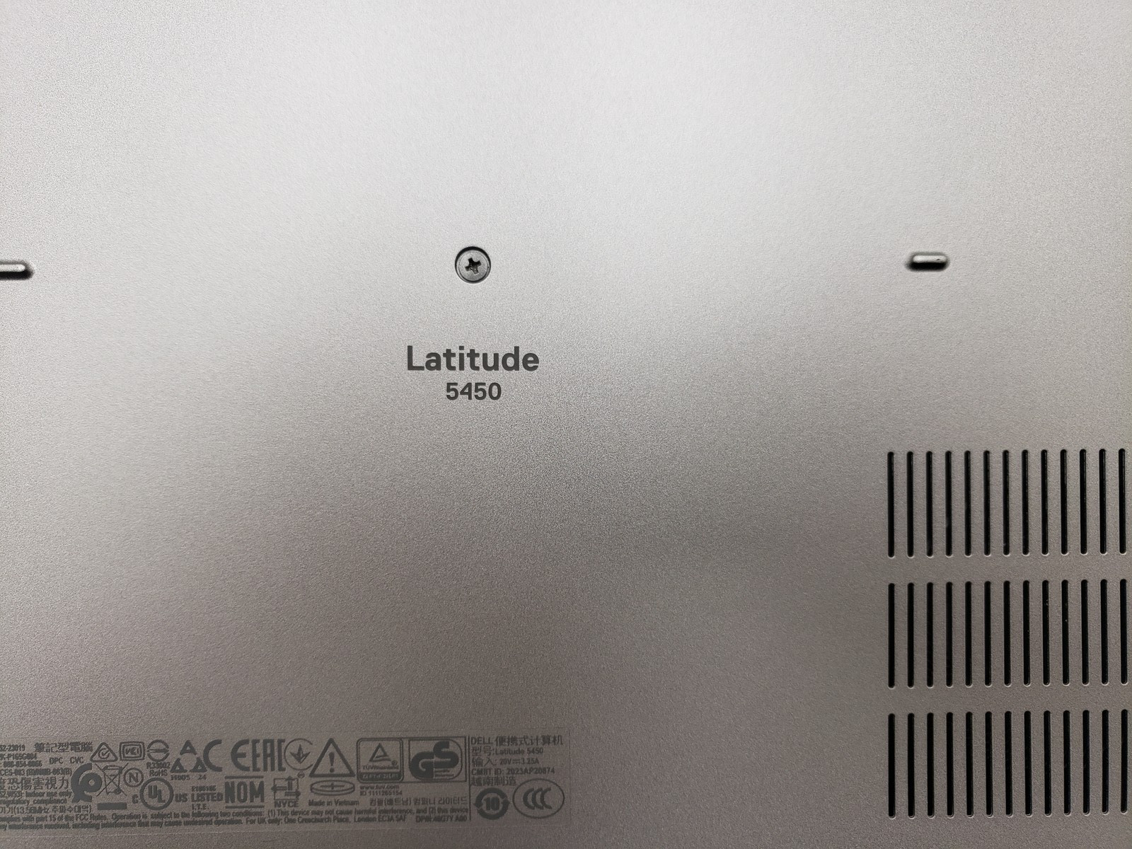 Dell Latitude 5450 Core Ultra 5 125U 16GB RAM 512GB SSD 14″ Laptop Win 11 Pro.