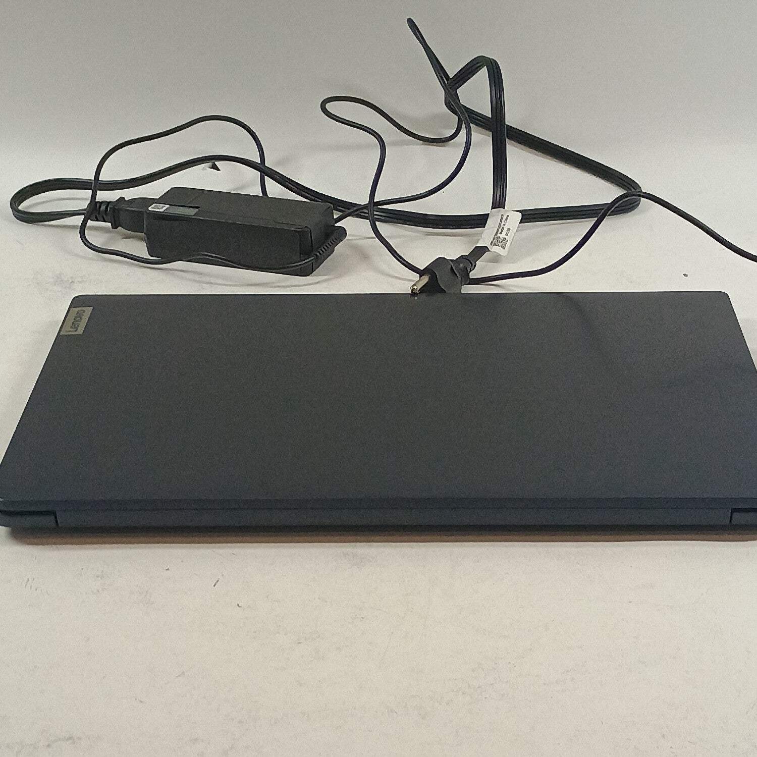 Lenovo IdeaPad 1 15AMN7 15.6″ Ryzen 5 7520U 2.8GHz 8GB RAM 256GB SSD