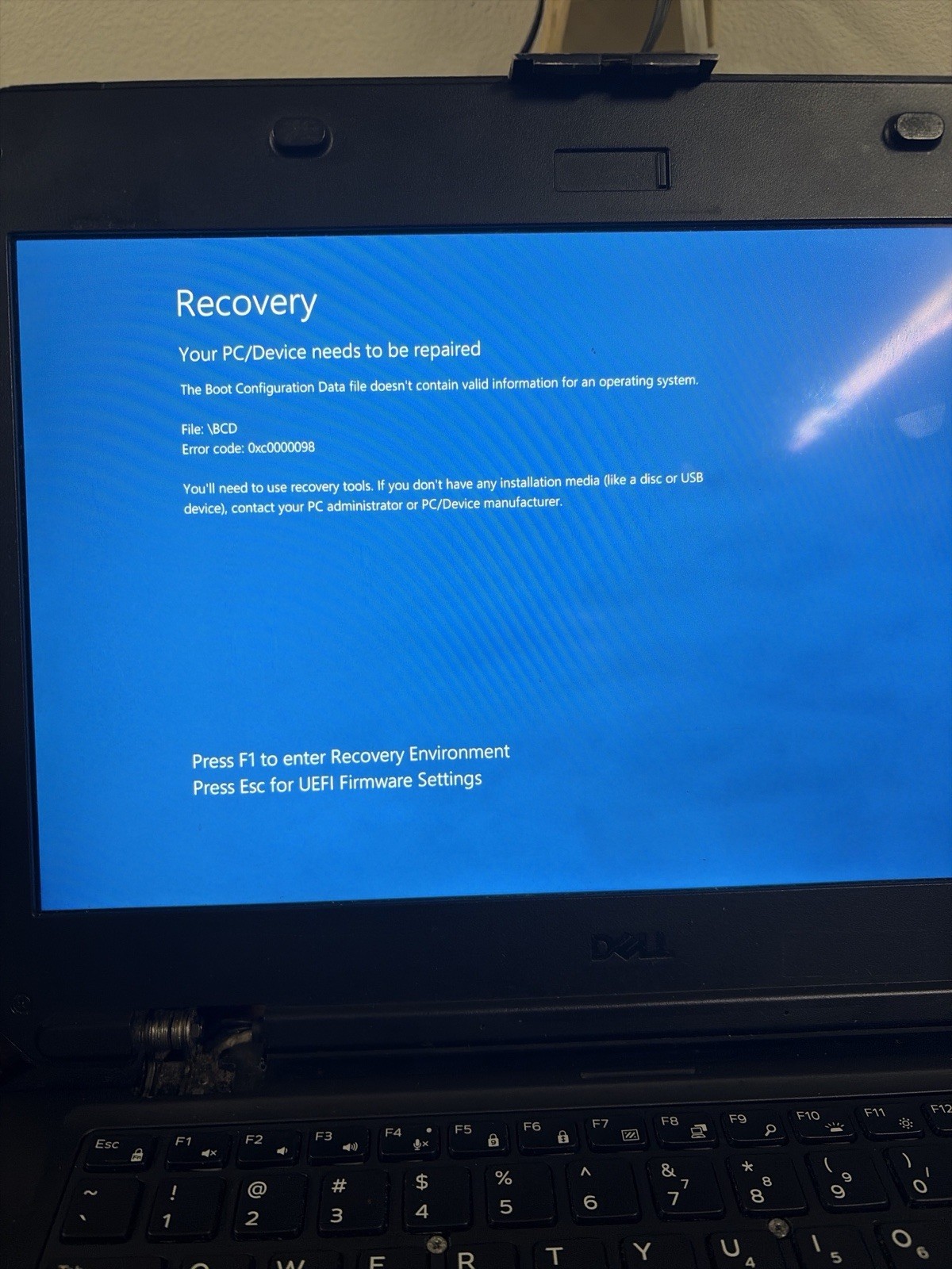 Dell Latitude 7424 Rugged Extreme i3-7130U 16GB 256GB NVMe Read