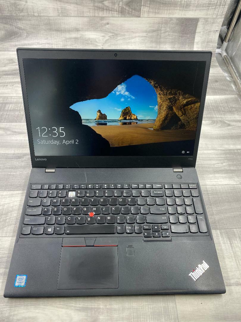 Lenovo ThinkPad P51S 15.6″ Core i7-6500U 256GB SSD 8GB RAM Quadro M520 Win10 Pro