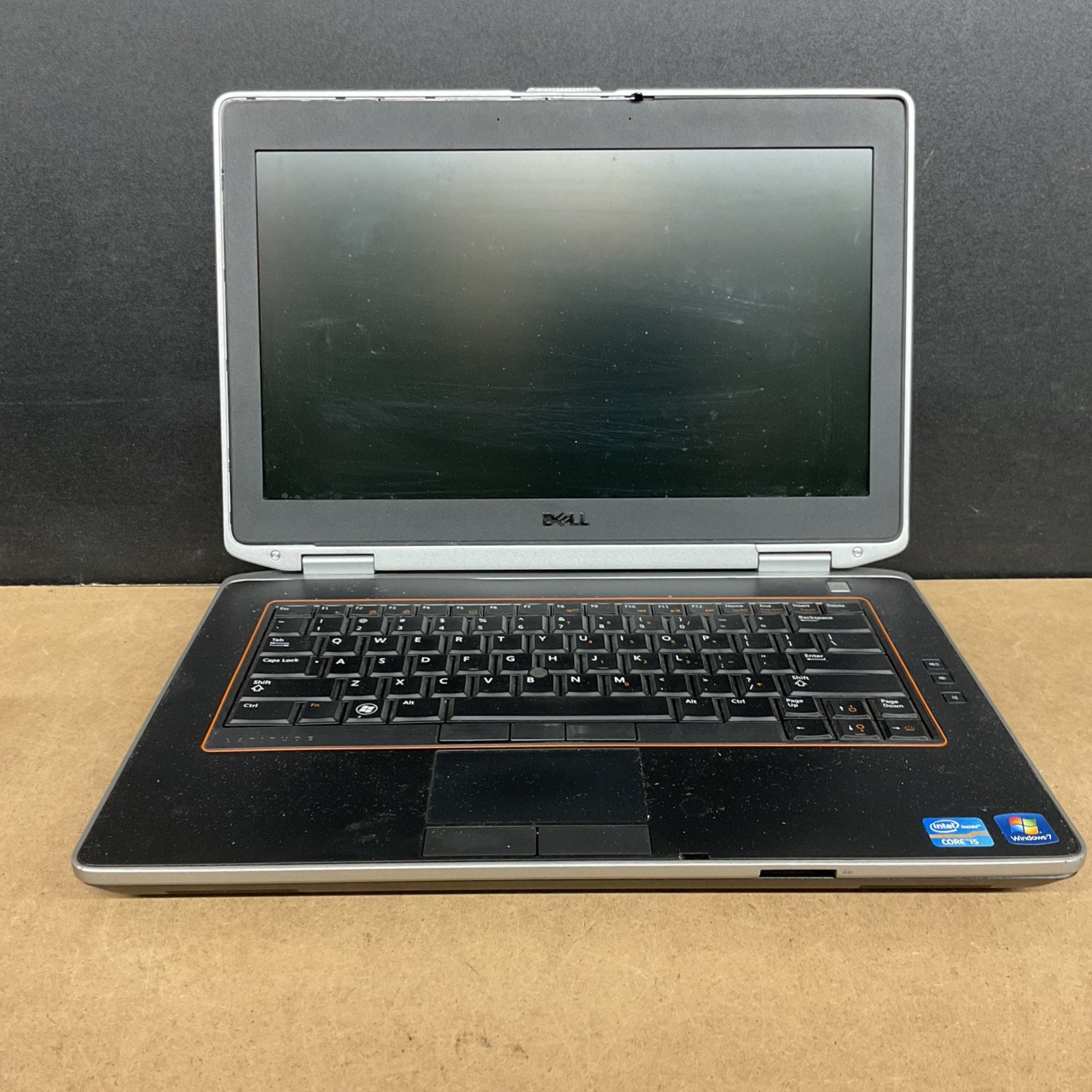 Dell Latitude E6420 14″ (Intel Core i5 2nd Gen., 2.50 GHz, 4GB) -Broken Untested