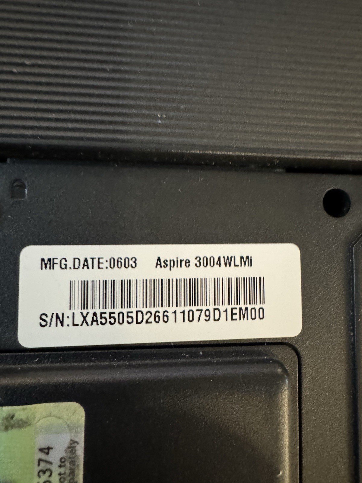 Acer Aspire 3000 Series Laptop 3004WLMi No Operating System