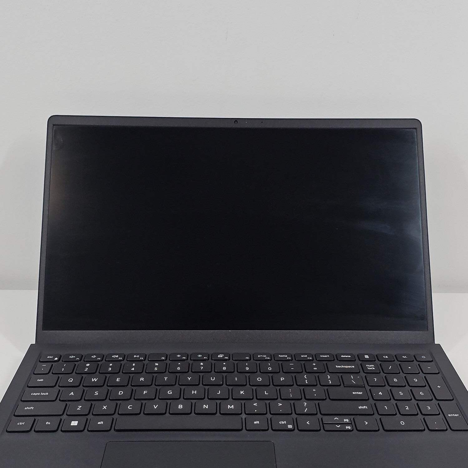 Dell Inspiron 3520 15.6″ i3-1215U 1.2GHz 8GB RAM 256GB SSD