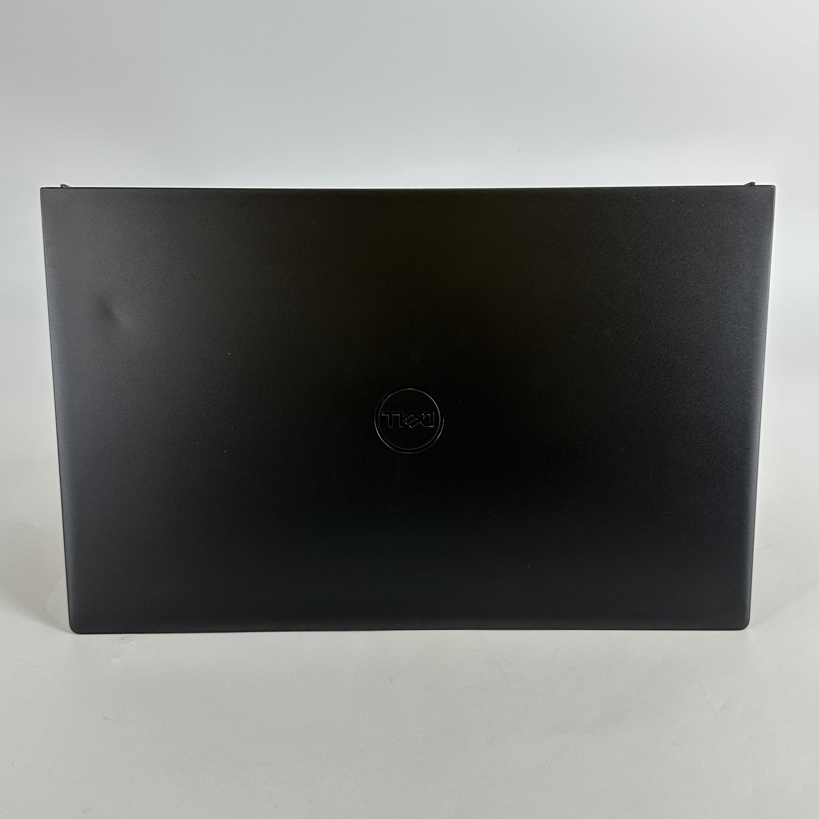 Dell Vostro 7510 15.6 FHD i7-11800H 2.30GHz 16GB 1TB SSD RTX 3050 Ti BENT FRAME