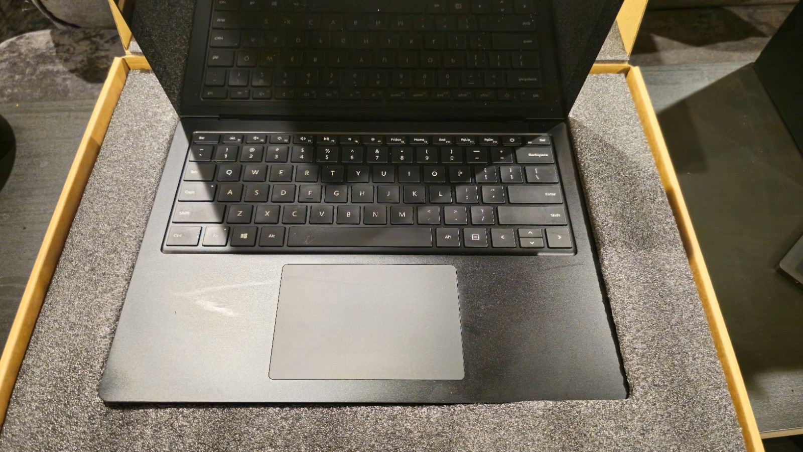Microsoft Surface Laptop 4