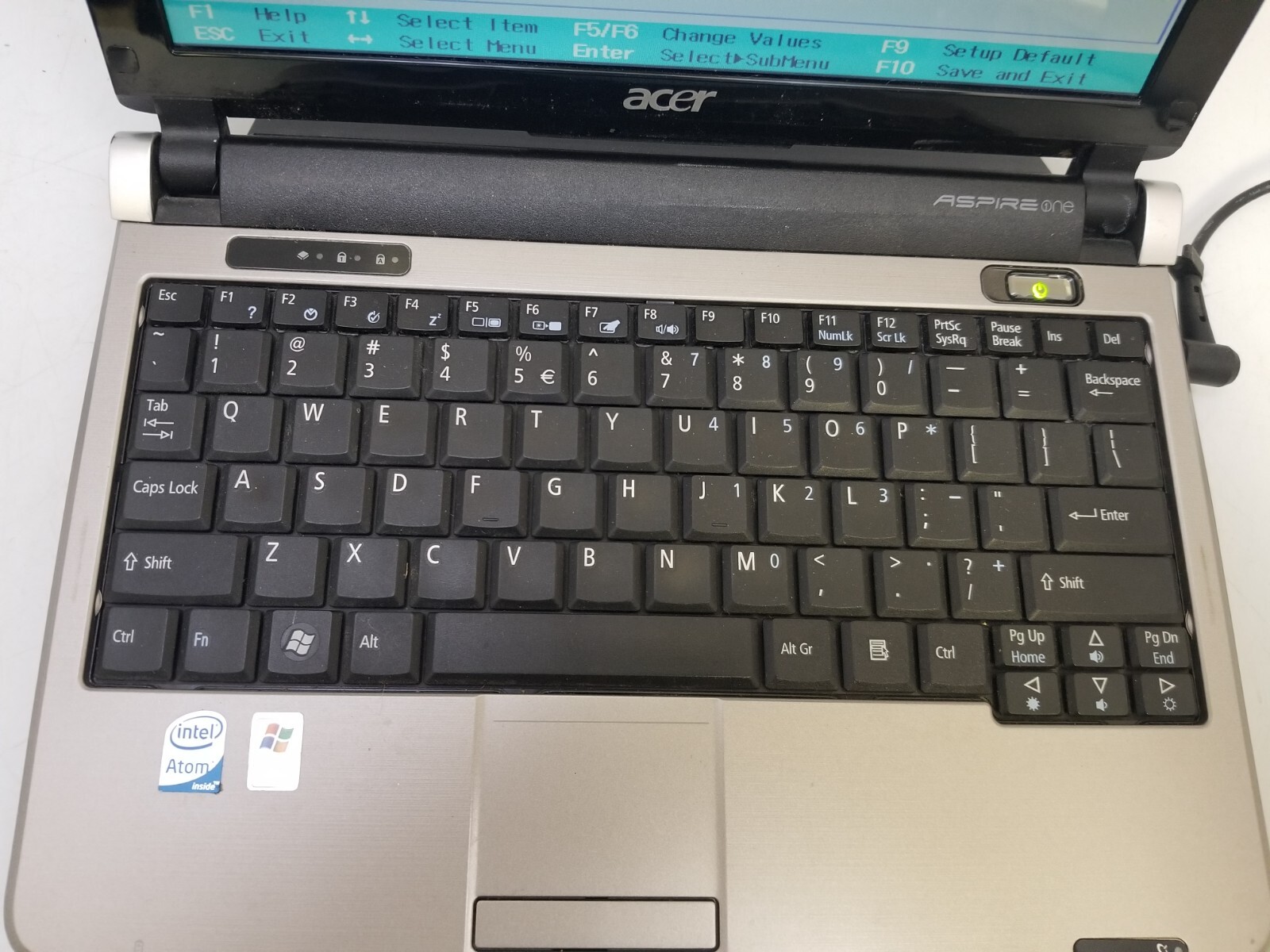 10.1” Acer Aspire One Netbook Laptop Atom N280 @1.66GHz 2GB RAM 160GB HDD
