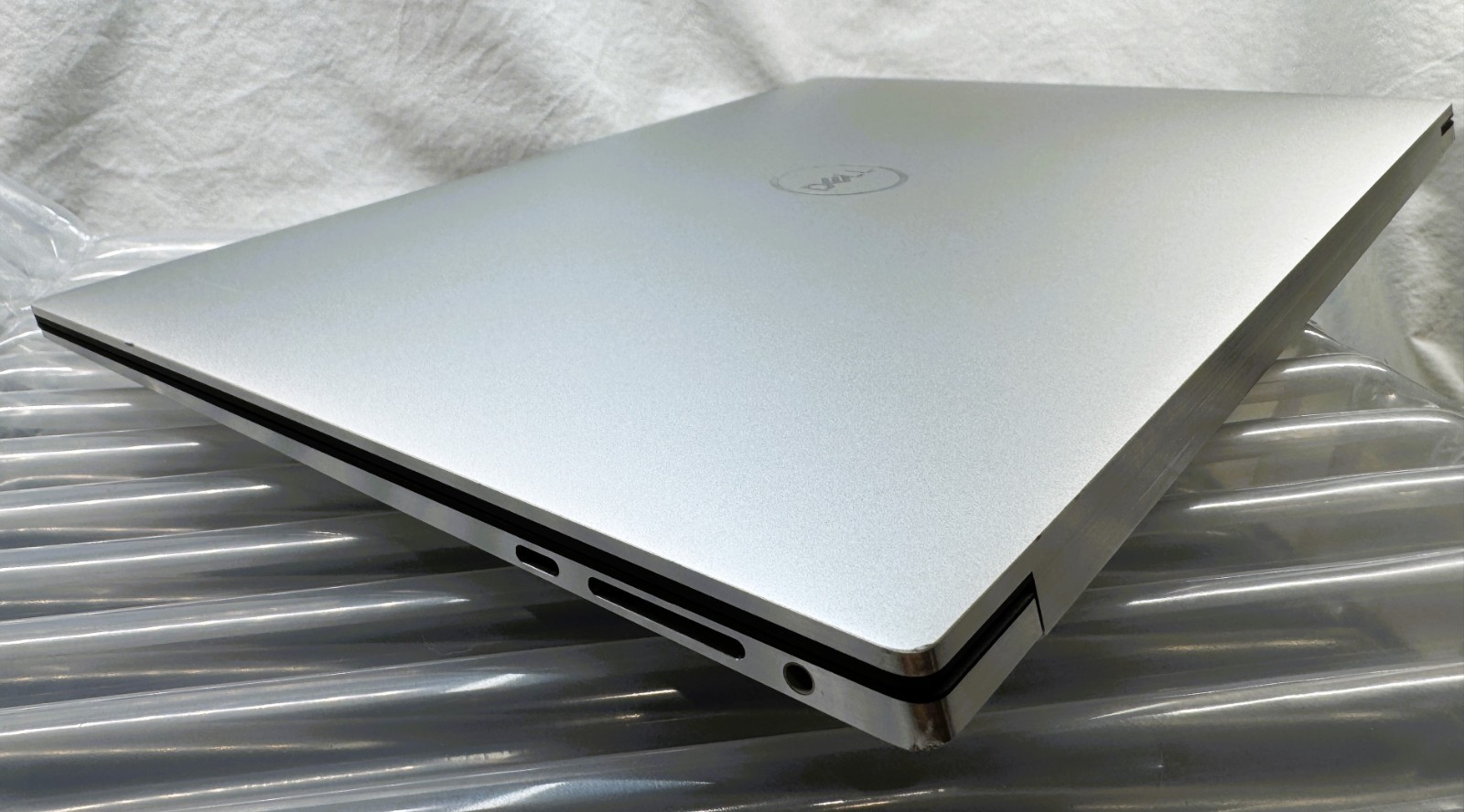 Dell XPS 15 9530 15.6″ OLED TOUCH ✔ I9-13900H ✔ 32GB ✔ 2TB NVMe ✔ RTX 4060 8GB