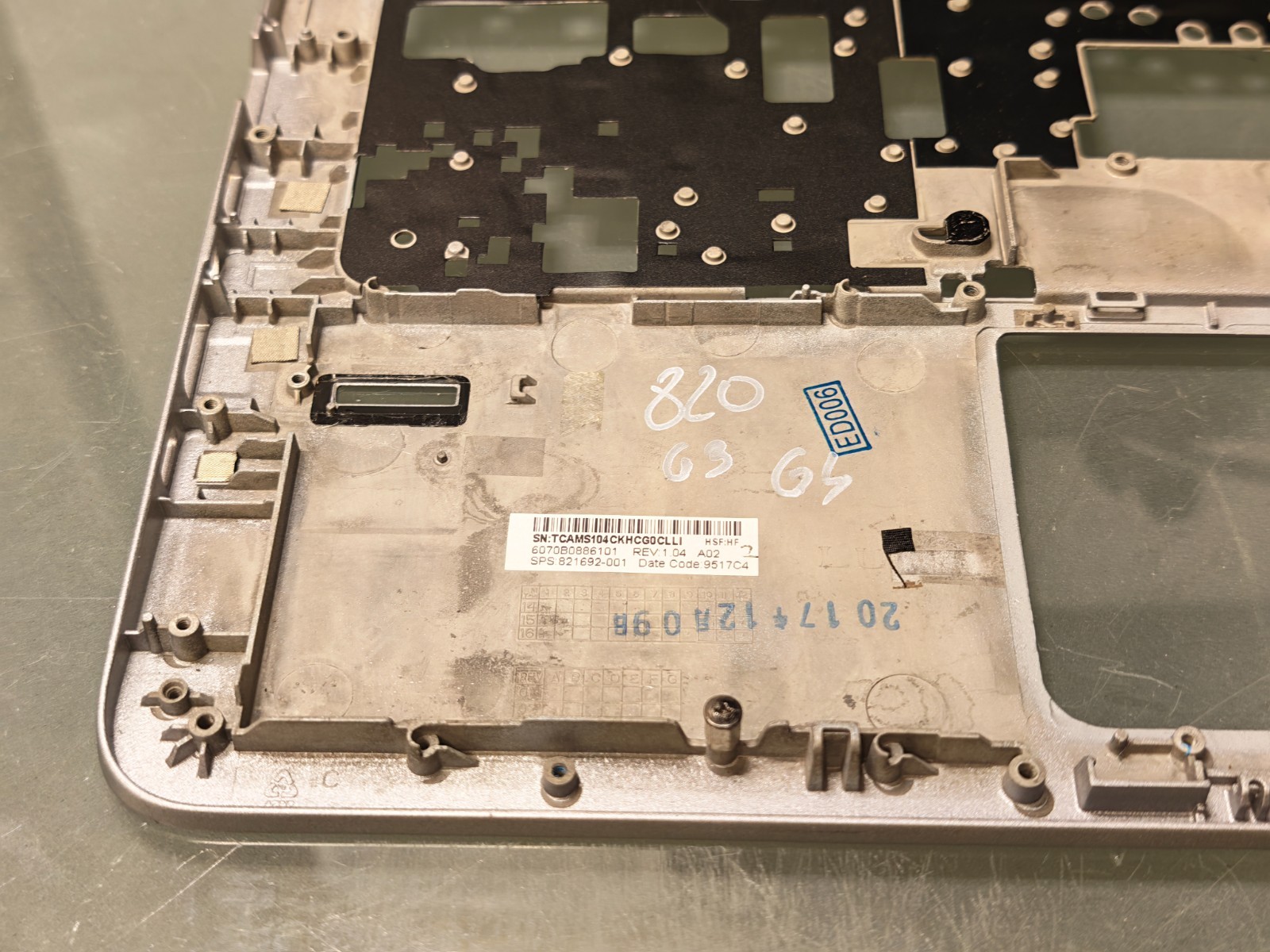 HP 820 G3 G4 725 G3 PALMREST TOP BODY 6070B0886101 #