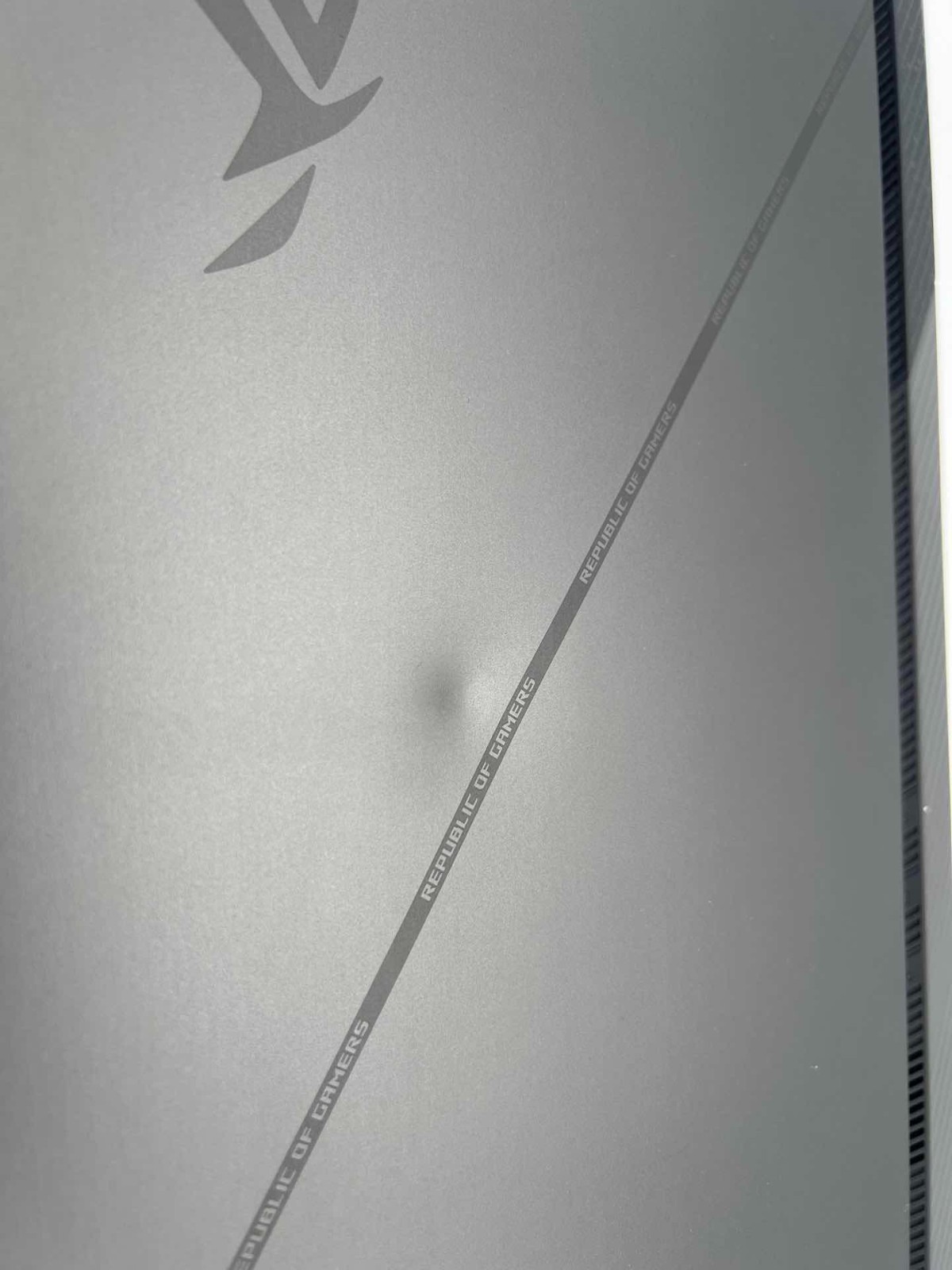 ASUS ROG Strix G16 16″ 165Hz Gaming Laptop i7 16GB 512GB SSD Gray