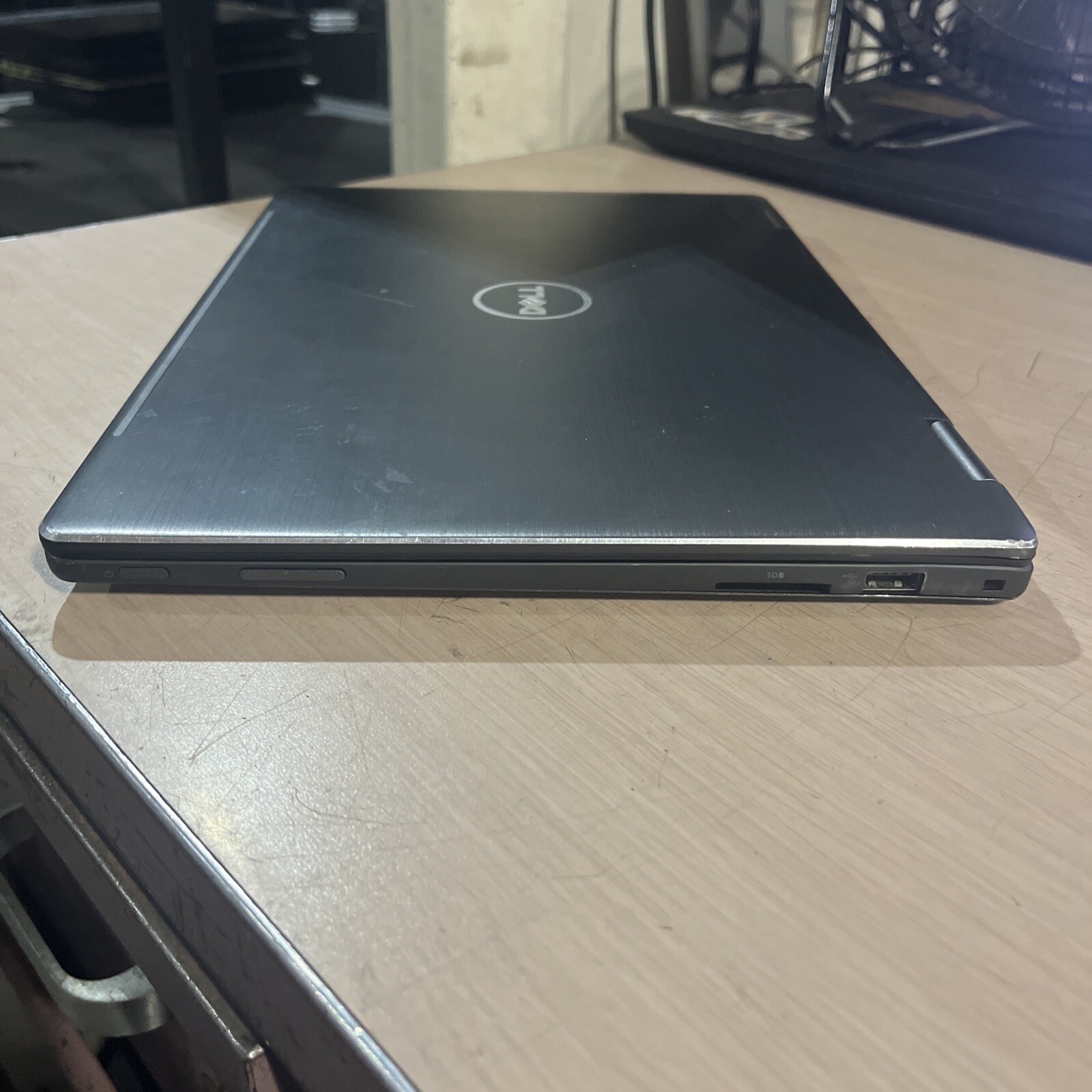 DELL LATITUDE 3379 INTEL CORE I5-6300U 2.40GHZ 4GB RAM NO HD
