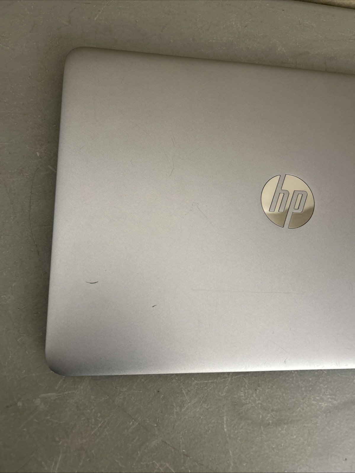 HP EliteBook 840 G4 14″ Core i5 8GB RAM, 256 GB SSD Window 11