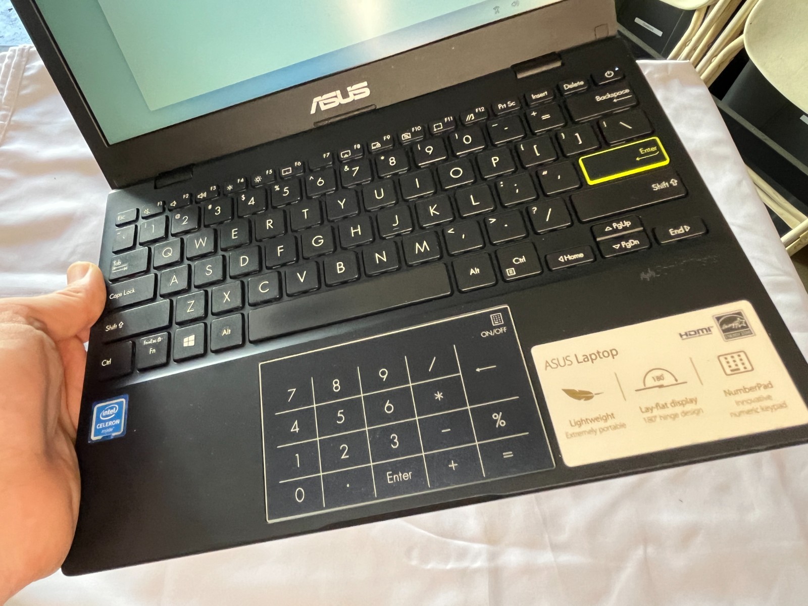 Asus E210MA 11.6″ Laptop Celeron N4020 4GB 64GB eMMC Windows 11 Home – Tested
