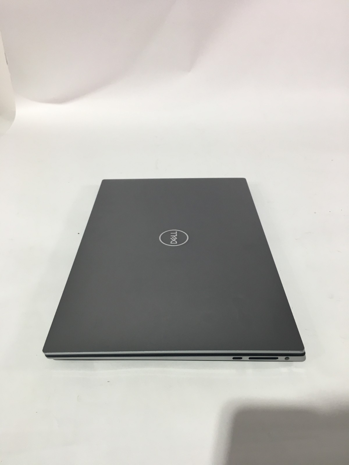 Dell Precision 5550 i7‑10875H 16GB 1TB SSD T1000 15.6″ FHD Non‑Touch Win11