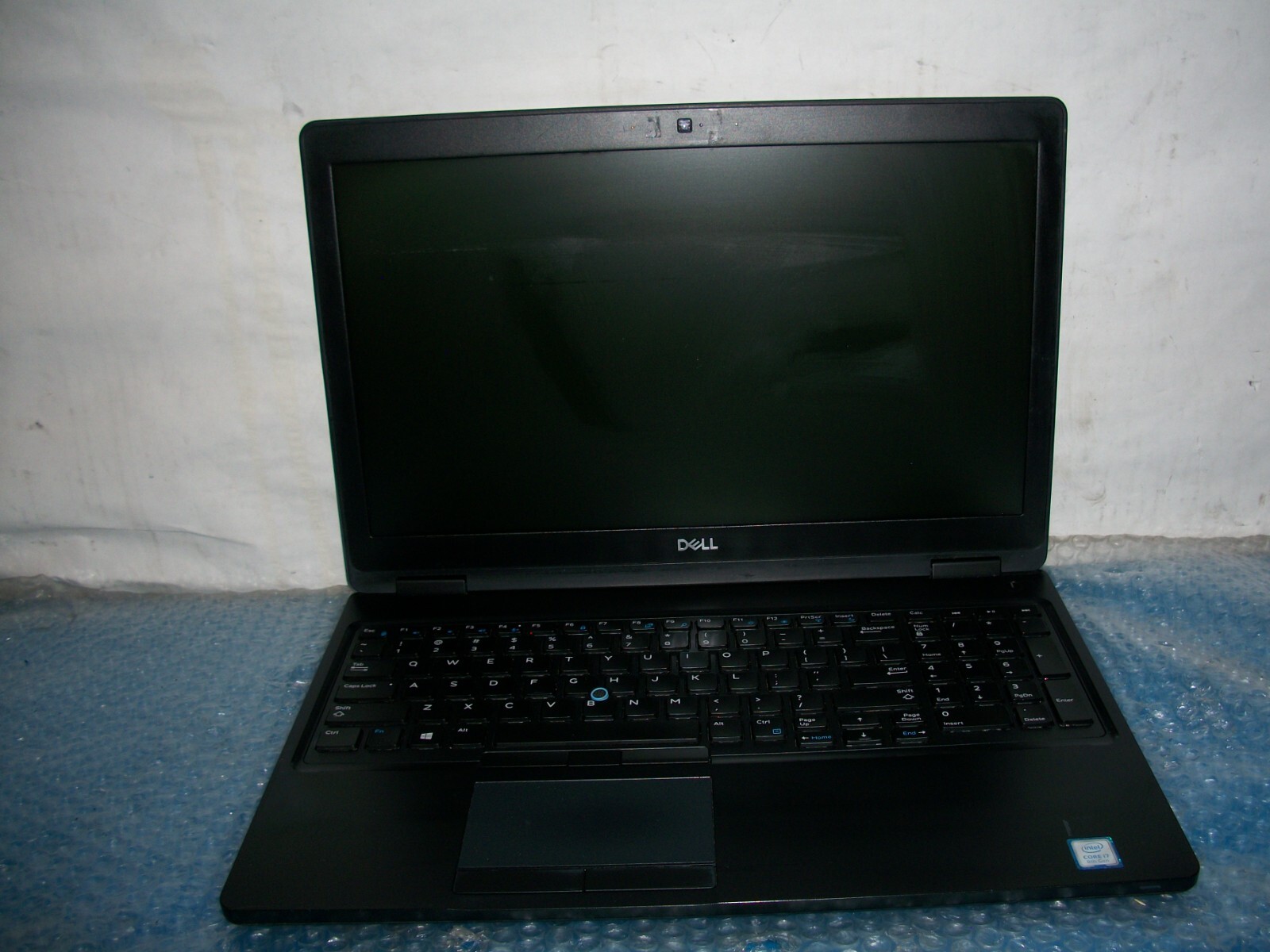 Dell Latitude 5590 15.6″ Intel Core i7-8th gen 8GB RAM 256GB SSD Win10Pro