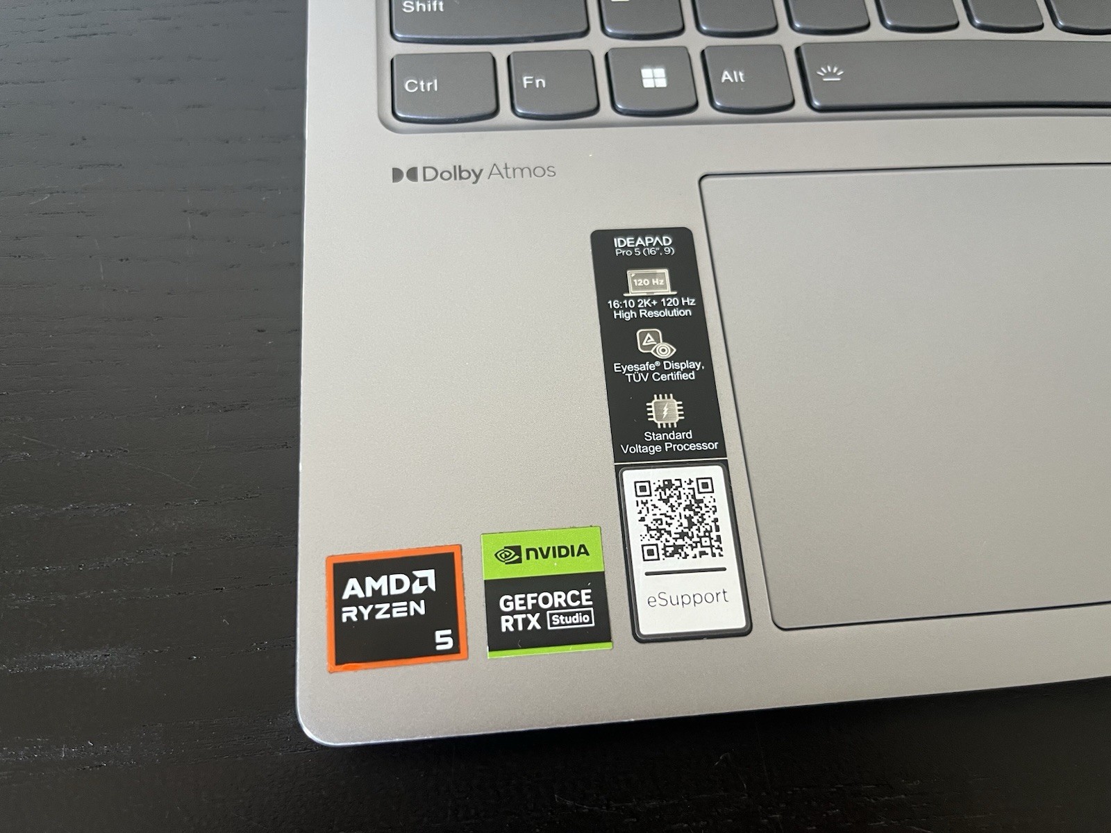 Lenovo IdeaPad Pro 5 16AHP9 16″ Ryzen 5 RTX 3050 16 GB Ram 1 TB SSD OLED Screen