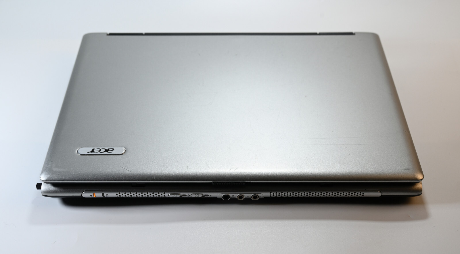 Acer Aspire 5580 Laptop 15″ Intel Core2 T5500 CPU 1GB RAM No HDD