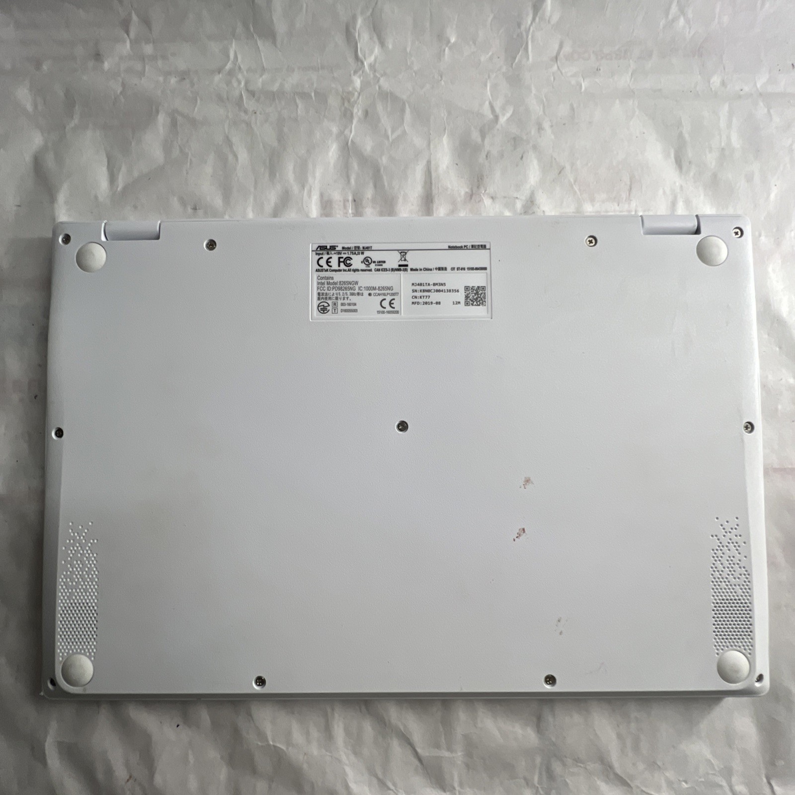 ASUS ImagineBook 14 MJ401TA m3-8100Y 4GB 128GB SSD / NO OS