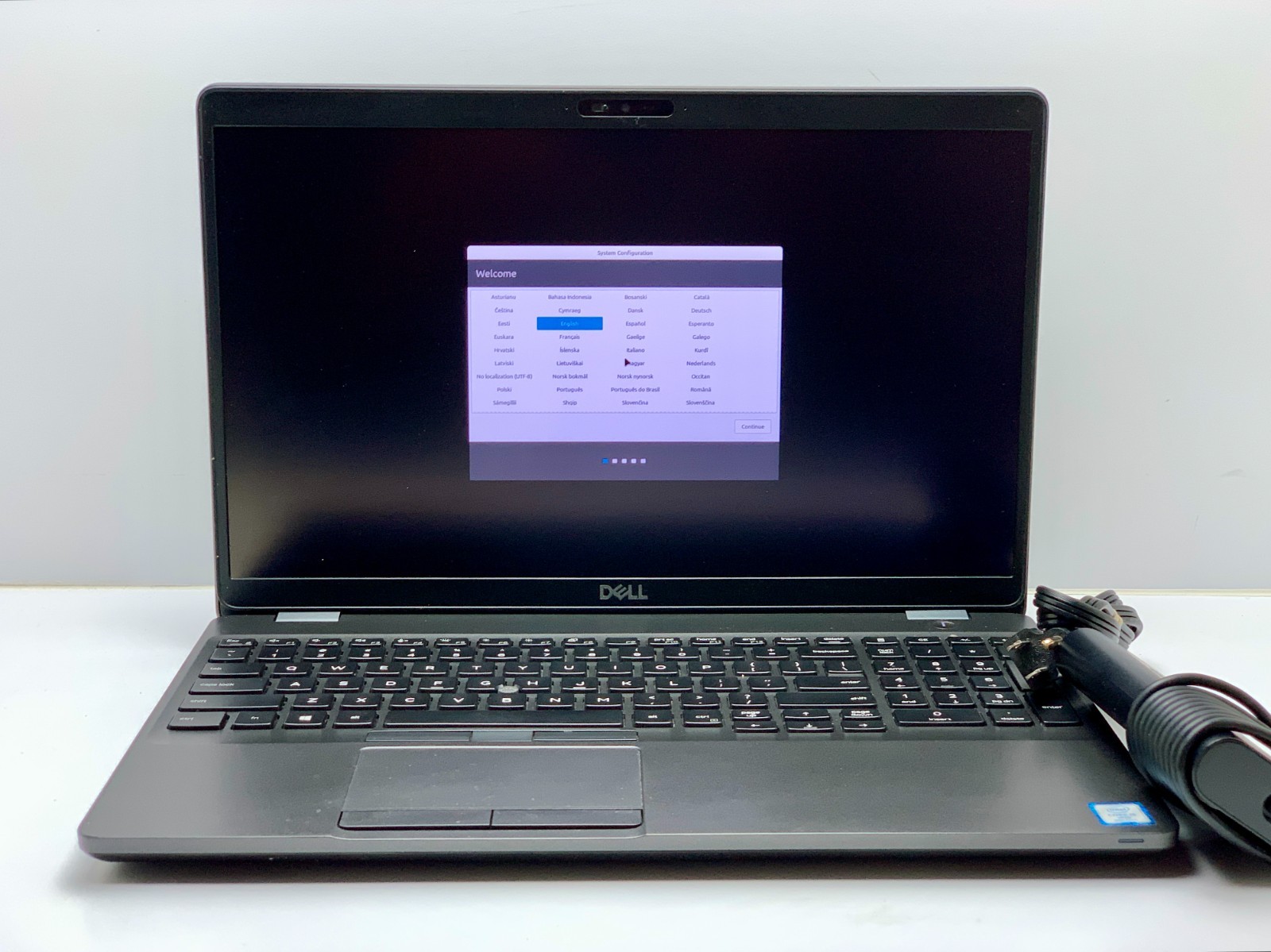 Dell Latitude 5501 | i5-9400H | 8GB RAM | 256GB NVMe | LINUX