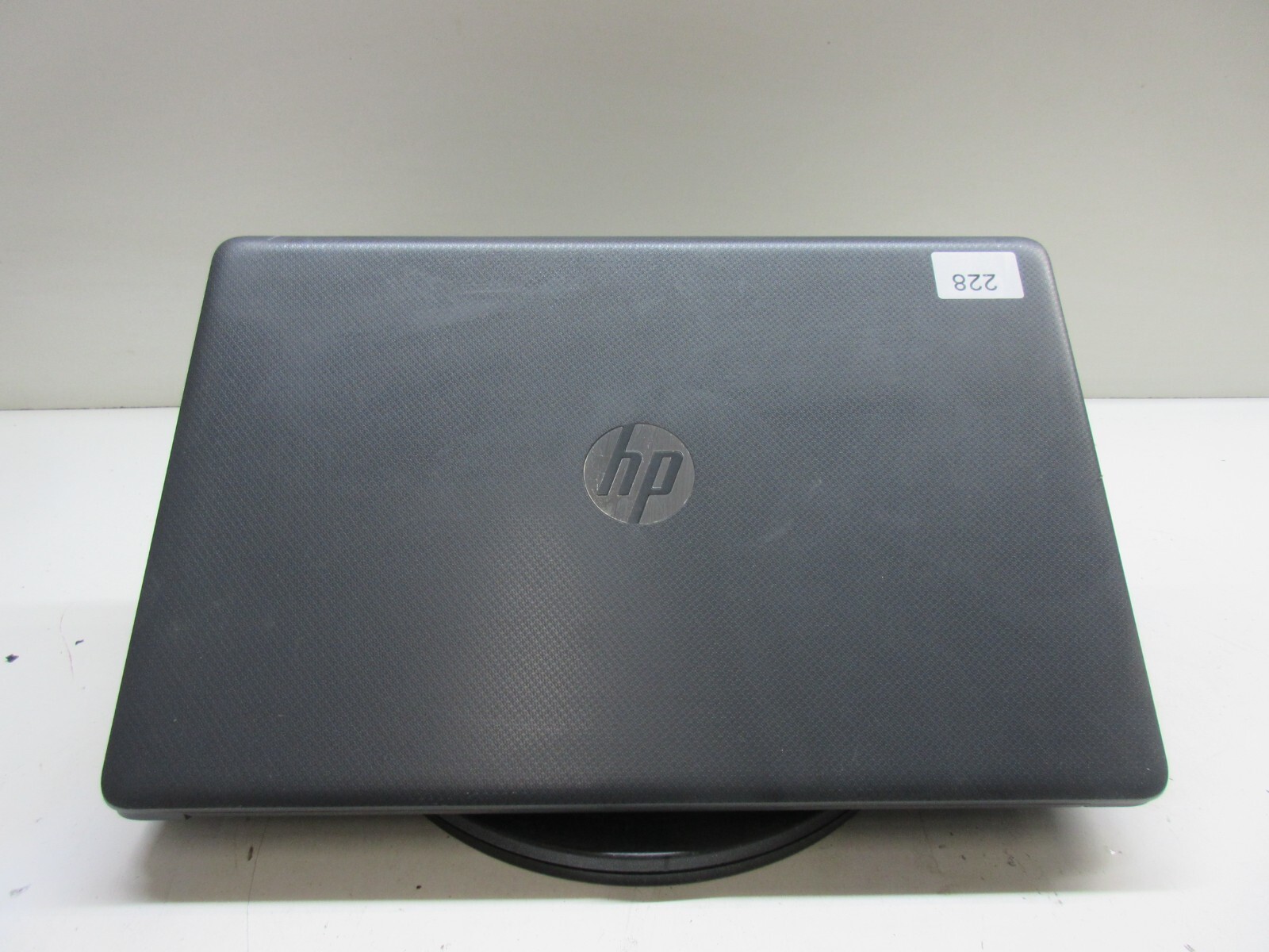 HP 15-DB0050NR AMD A4-9125 2.3GHz 8GB Windows 10 256GB SSD