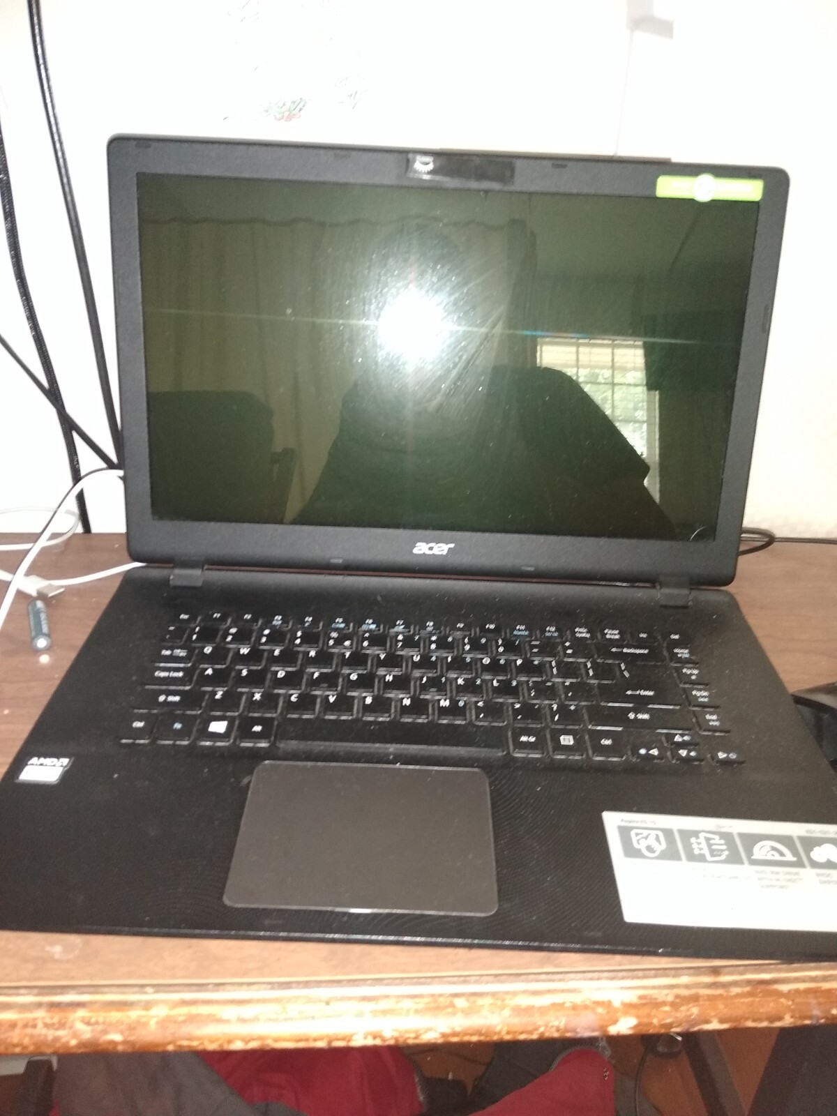acer aspire es 15 black, including charging cable. For parts.