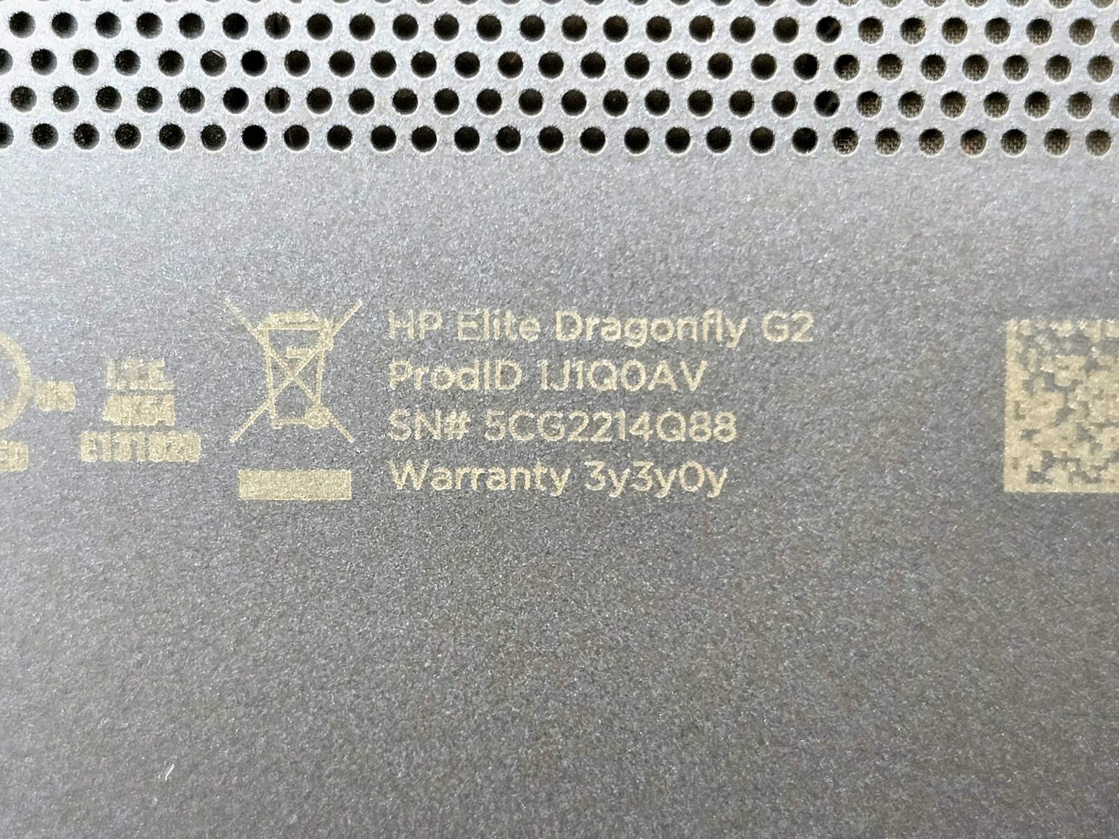 HP Elite Dragonfly G2 2-in-1 13″ FHD Touch I7-1185G7 256GB SSD 16GB W11P Webcam