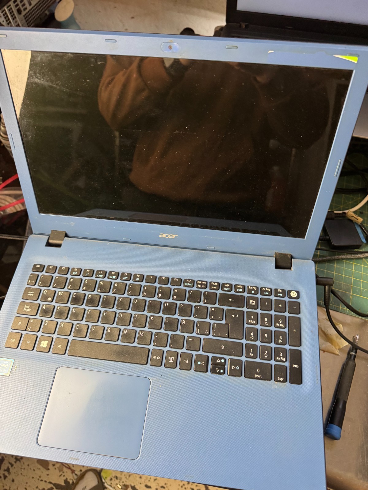 Acer Aspire E5-573 Intel Core i3 4th Gen 15.6″ Laptop for Parts/Repair #4086