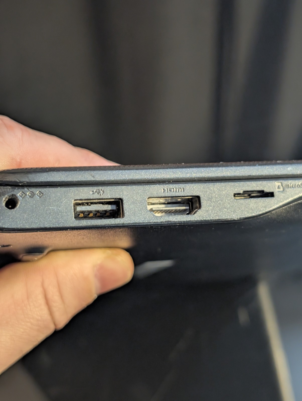 Samsung Chromebook 3 XE500C13 11.6in. UNTESTED FOR PARTS AS IS