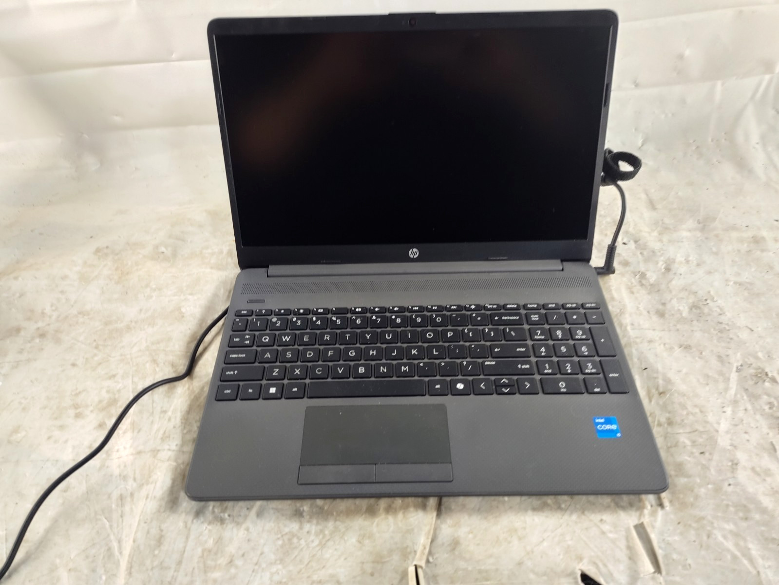 HP 250R G9 i5-1335U 16GB 512GB BT5 802.11ac 15.6″ FHD Win11Pro