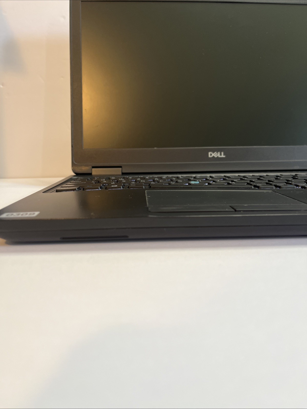 Dell Precision 3530 i5-8400H 2.50GHz 8/512GB Win11H UHD620 15.5″ *read des* #309