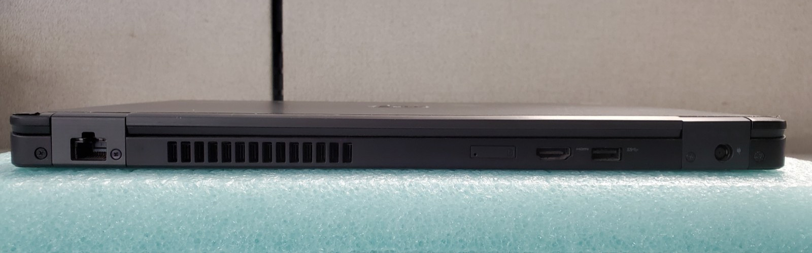 Dell Latitude 5490 i5-7300U@2.6GHz 4GB RAM No HD/OS *BIOS/No battery* | C626