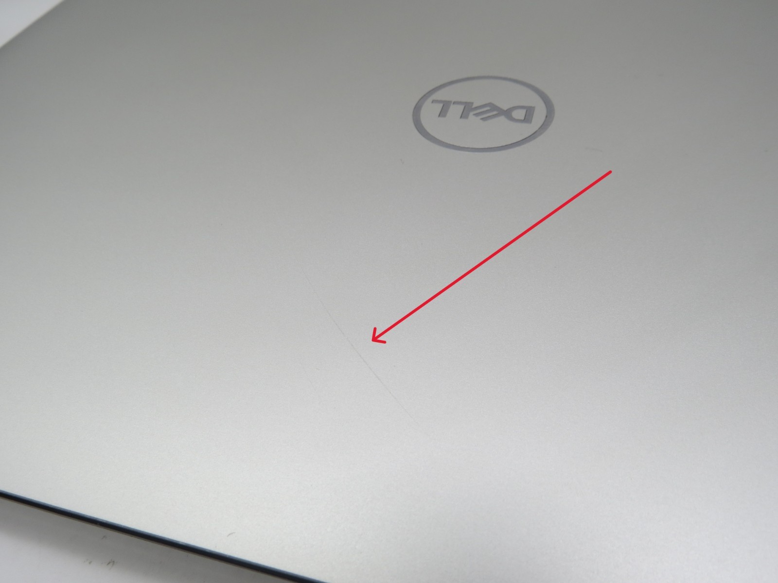 Dell XPS 15 7590 | i7-9750H @ 2.60GHz | 16GB RAM | No HDD/OS *PARTS