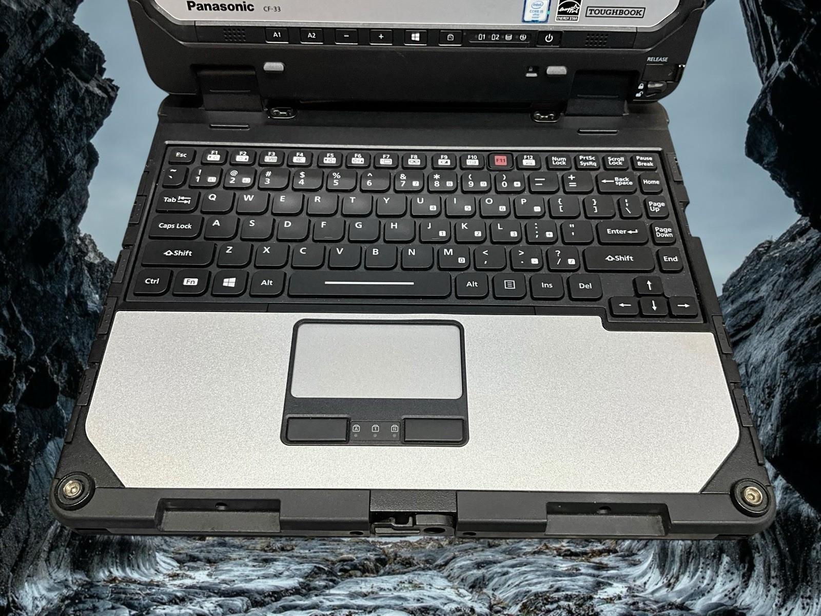Toughbook Panasonic CF-33 I5-6300U 8GB RAM 256GB SSD Win11P W/CHARGER
