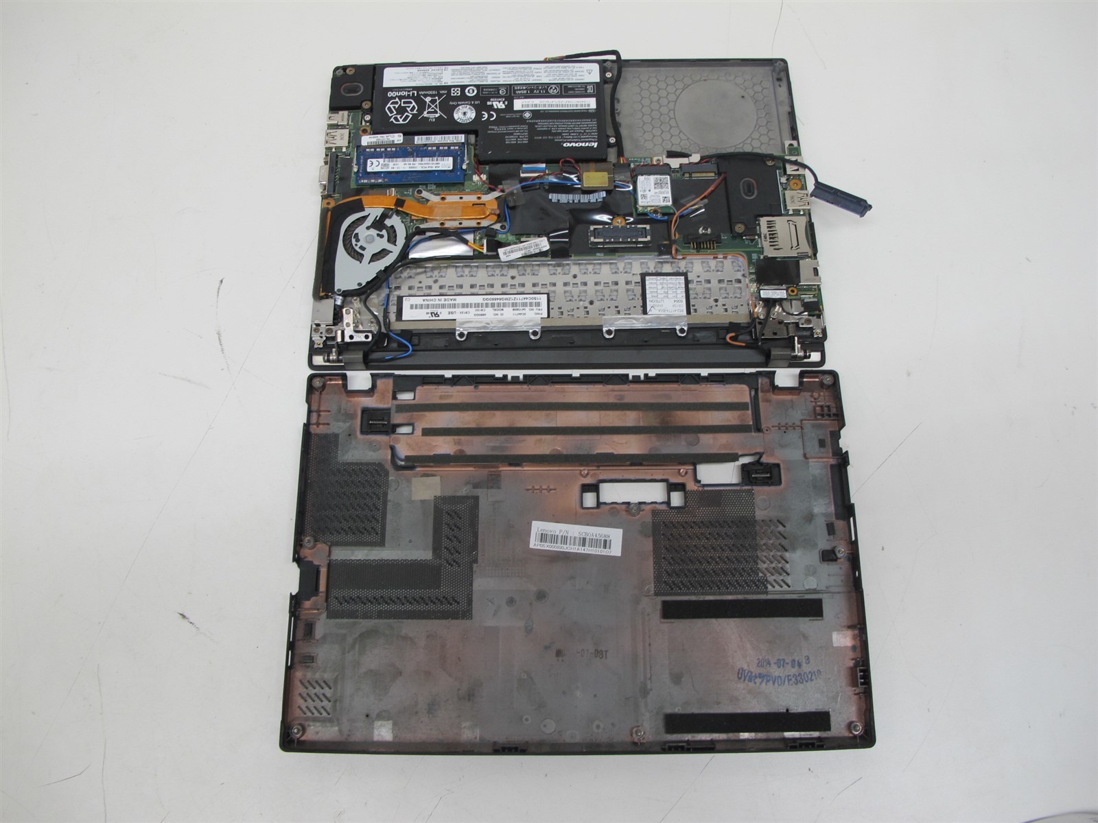 Lenovo ThinkPad X240 i5-4300U 1.90GHz 4GB RAM No HDD