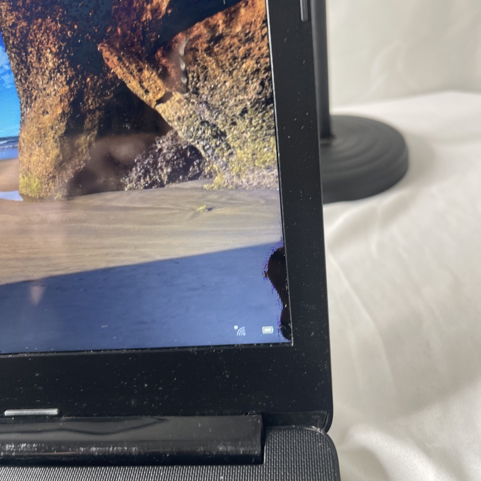 HP 14″ Netbook AMD Dual Core 8GB RAM 32GB eMMC Netbook 14z-cm000