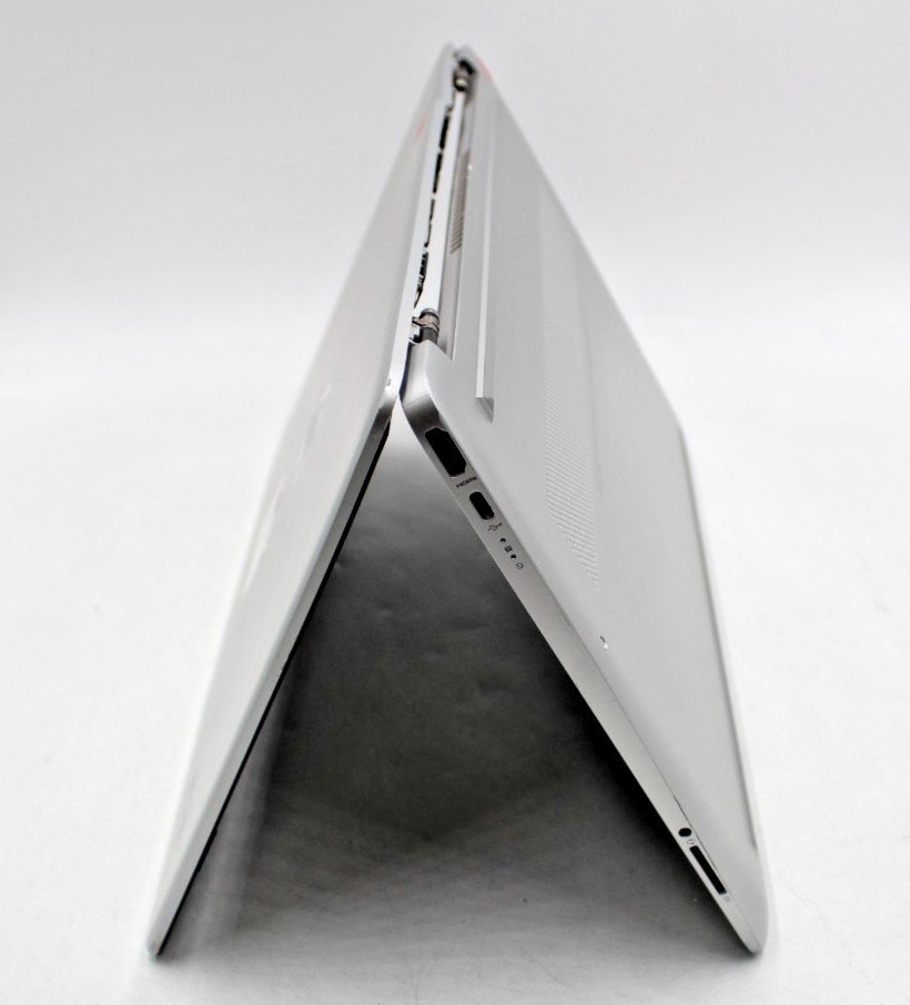 HP Laptop 15 15.6in 256 GB SSD 8 GB RAM i3-1215U 30 day warranty No OS