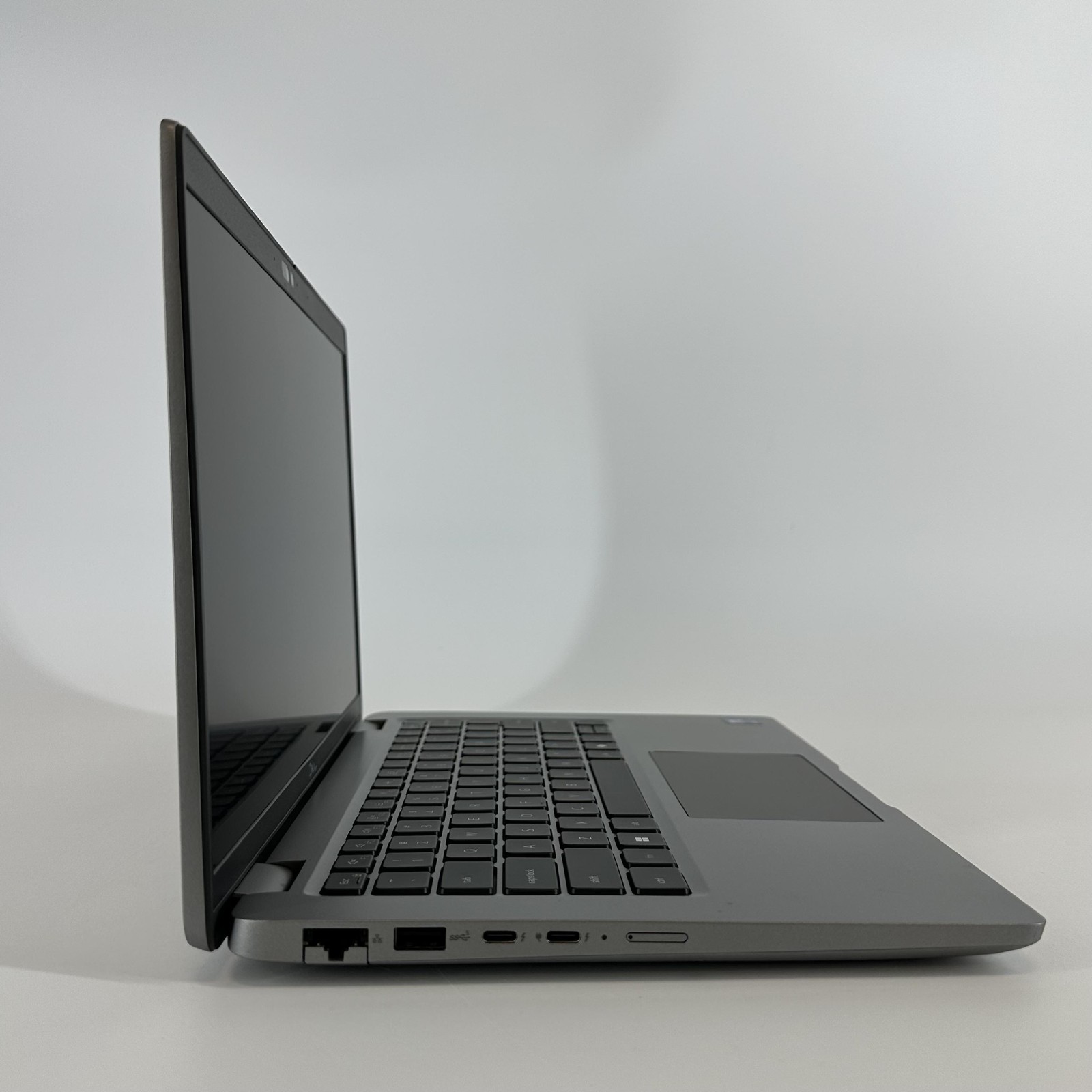 Dell Latitude 5450 14 FHD TOUCH 3.8 GHz Ultra 7 165H 32GB 512GB SSD Very Good