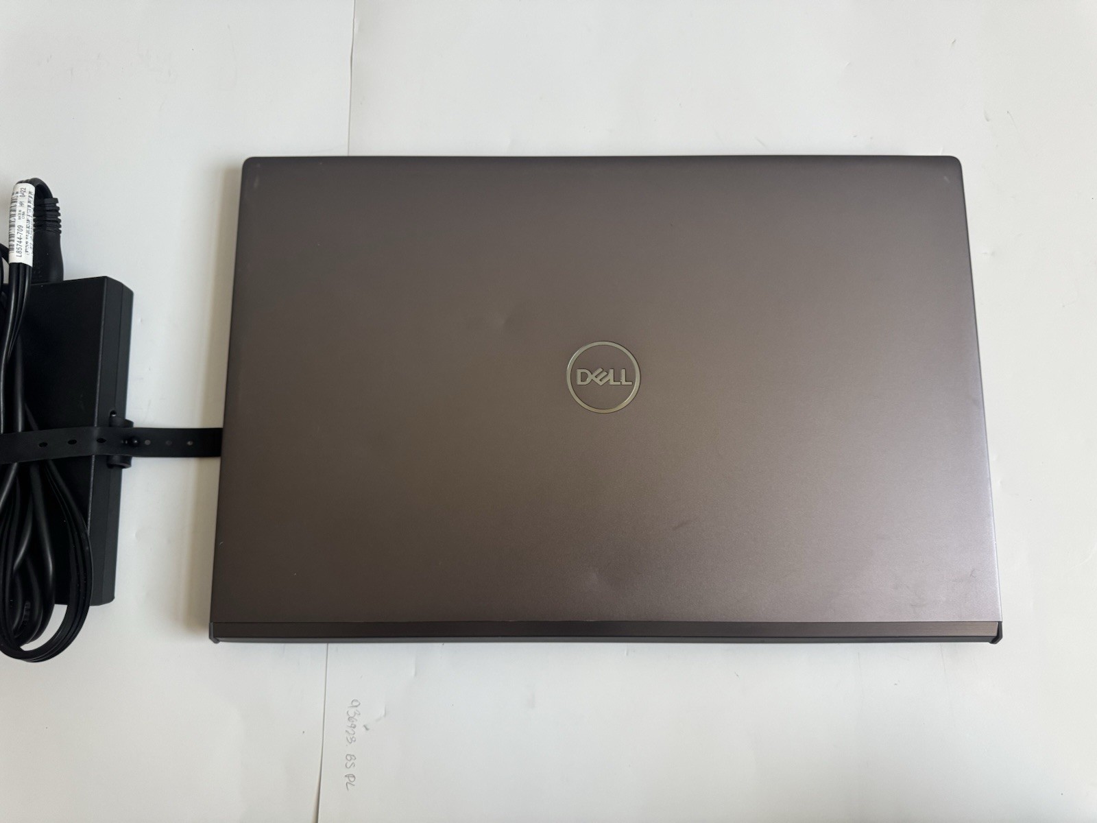 Gaming! Dell Vostro 7500 15.6 FHD i7-10750H 16GB RAM 256GB Win 11 GTX 1650 Ti