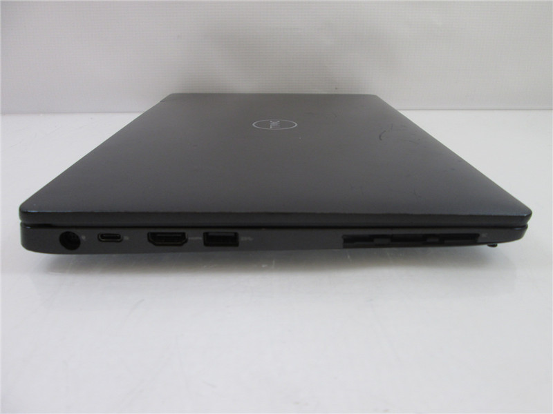 Dell Latitude 5300 Laptop i7 8665U 16GB 256GB SSD Win10 COA