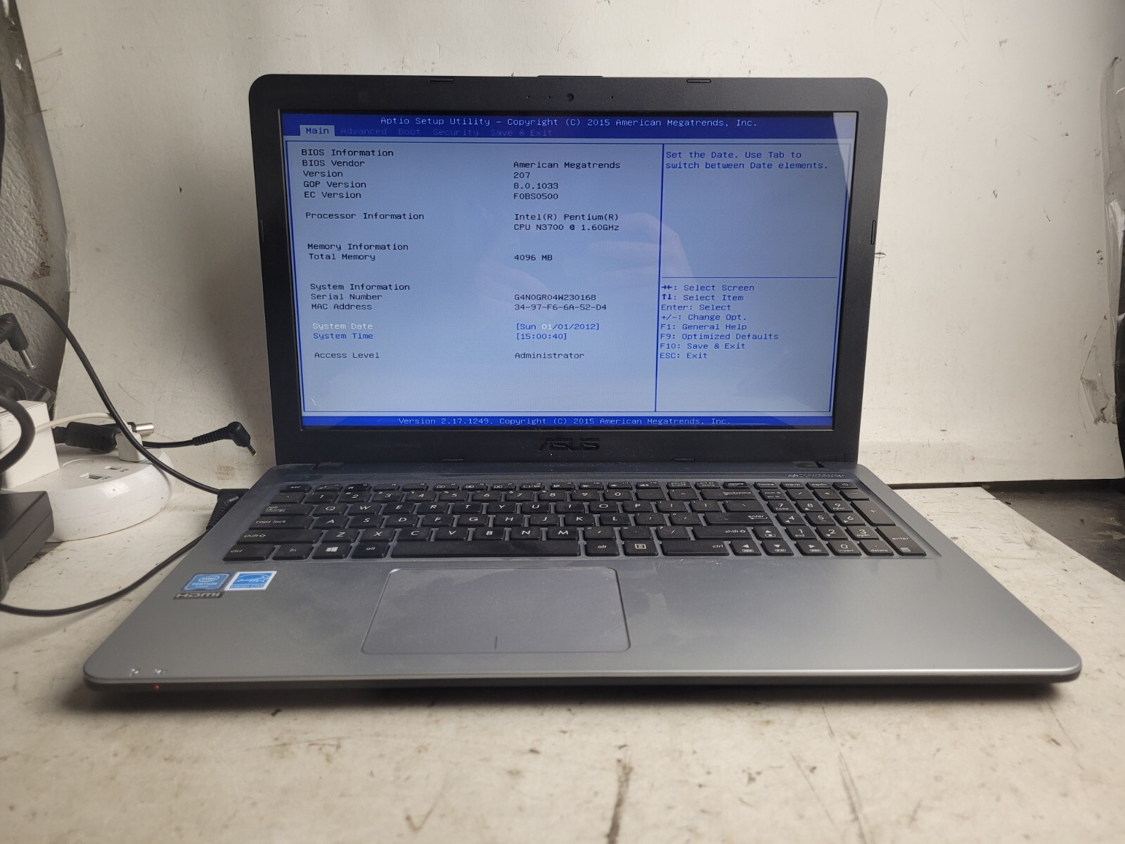 Asus X540S w/Pentium N3700, 4GB RAM, 500GB HDD, 15.6″ Laptop for Parts #1927
