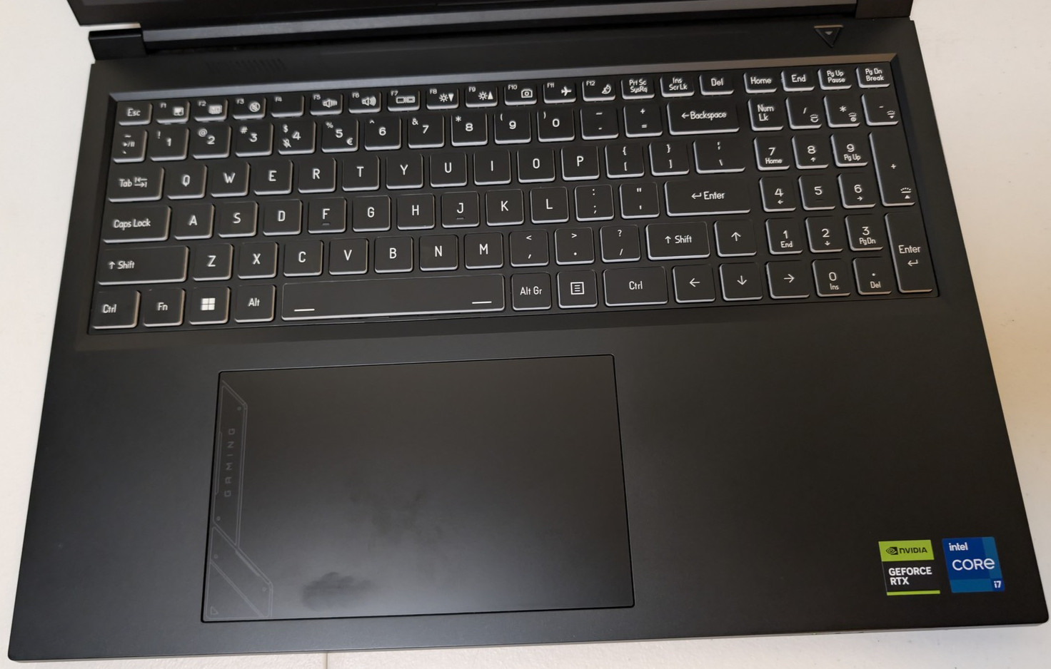 Gigabyte G6 KF WUXGA 165hz (Intel i7-13620H RTX 4060 8GB 32GB/1TB) Gaming Laptop