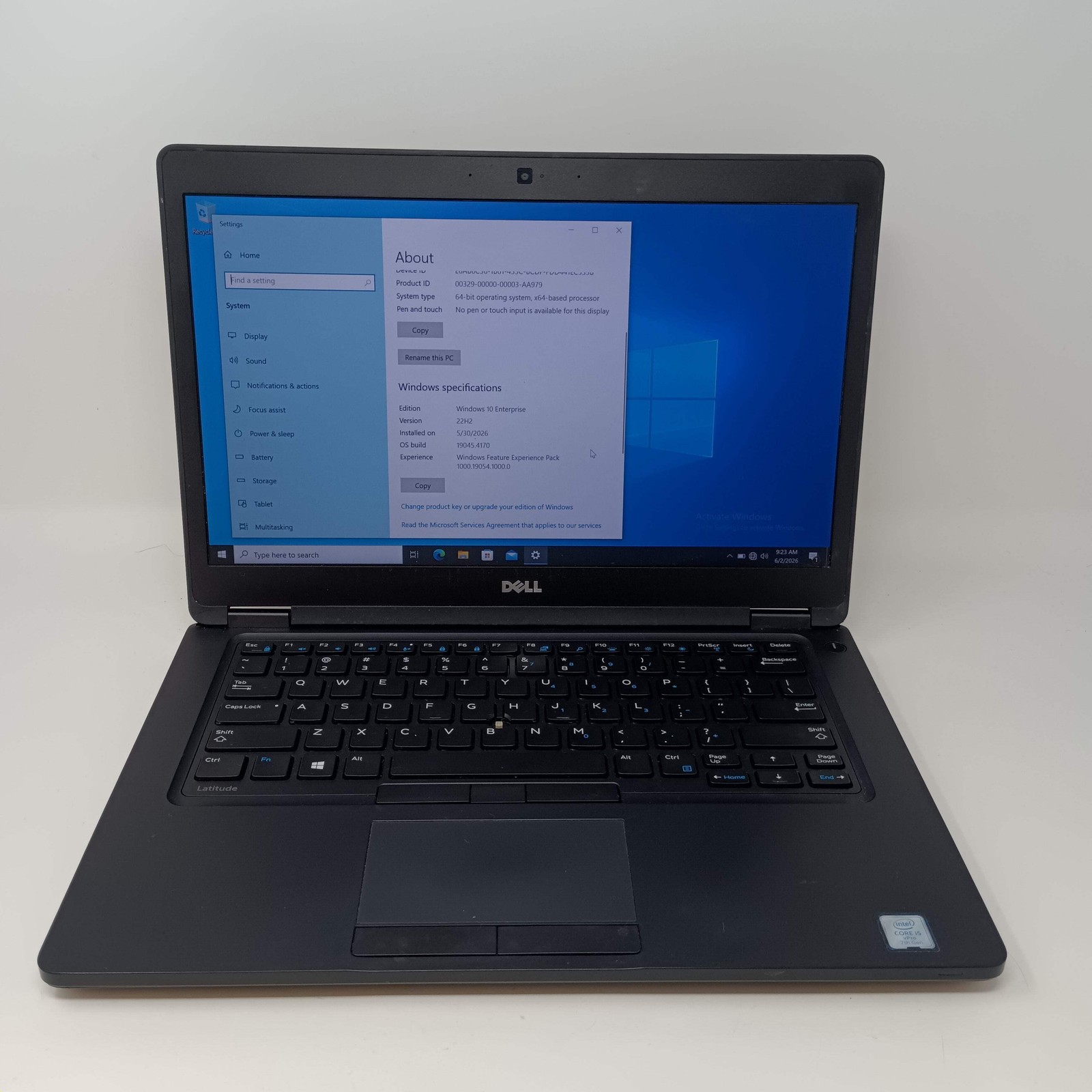 Broken Dell Latitude 5480 3000 14″ i5-7440HQ 4GB RAM 60GB SSD/ Missing Key