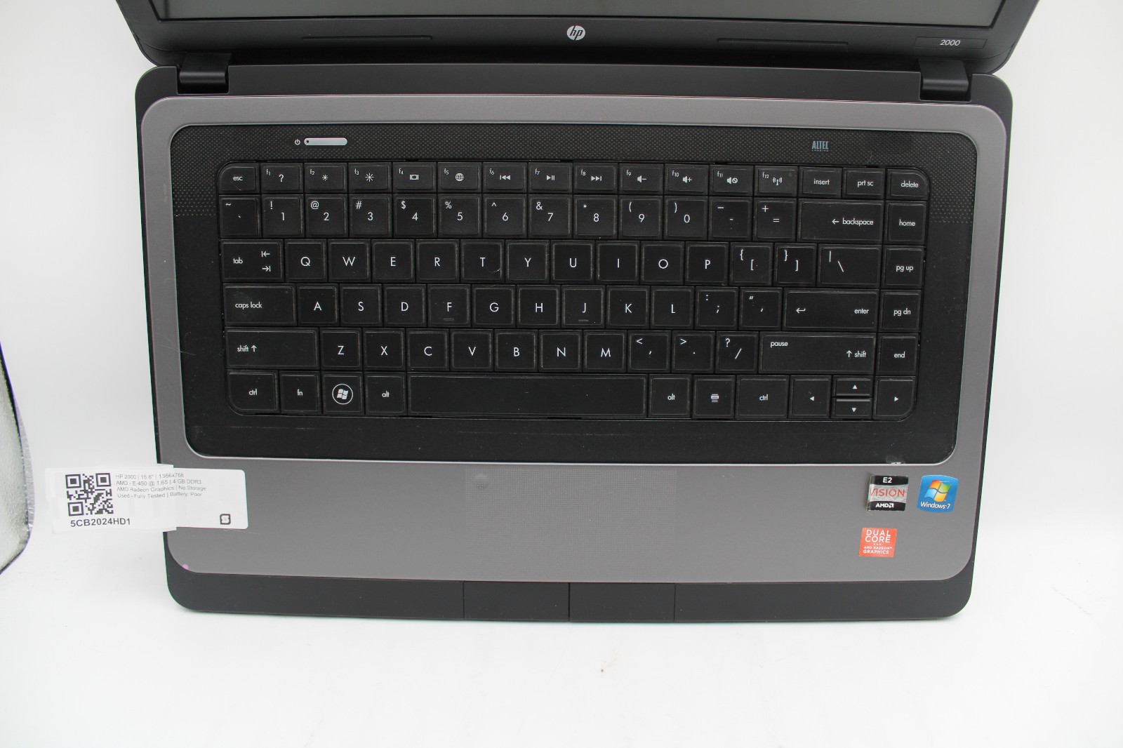 HP 2000-369WM _ AMD E-450 @ 1.65 GHz _ 4GB RAM _ No SSD / OS