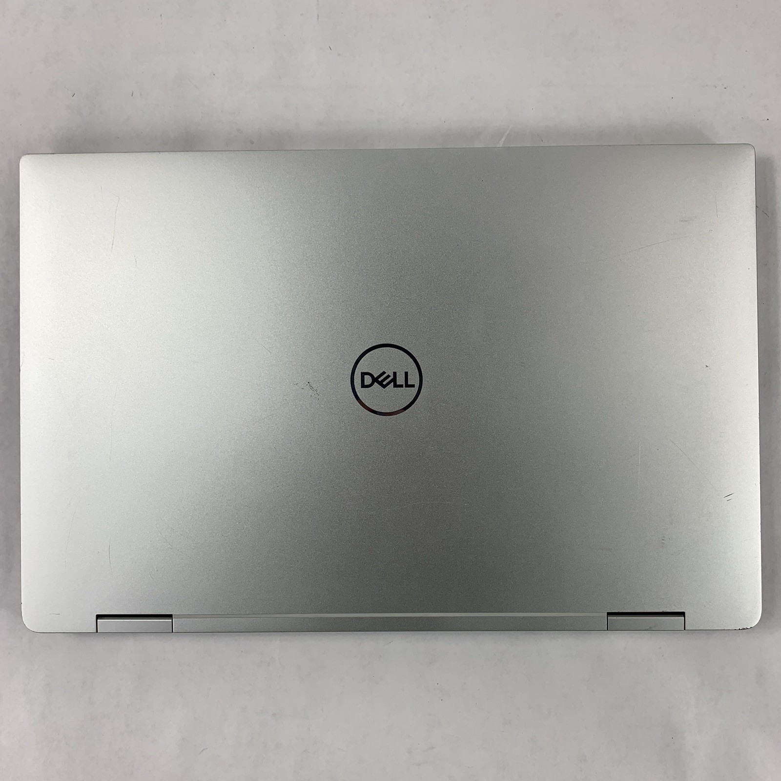 Dell XPS 15 9575 2-in-1 15.6″ i5-8305G 2.80 GHz 8 GB RAM No SSD/OS/AC/Battery